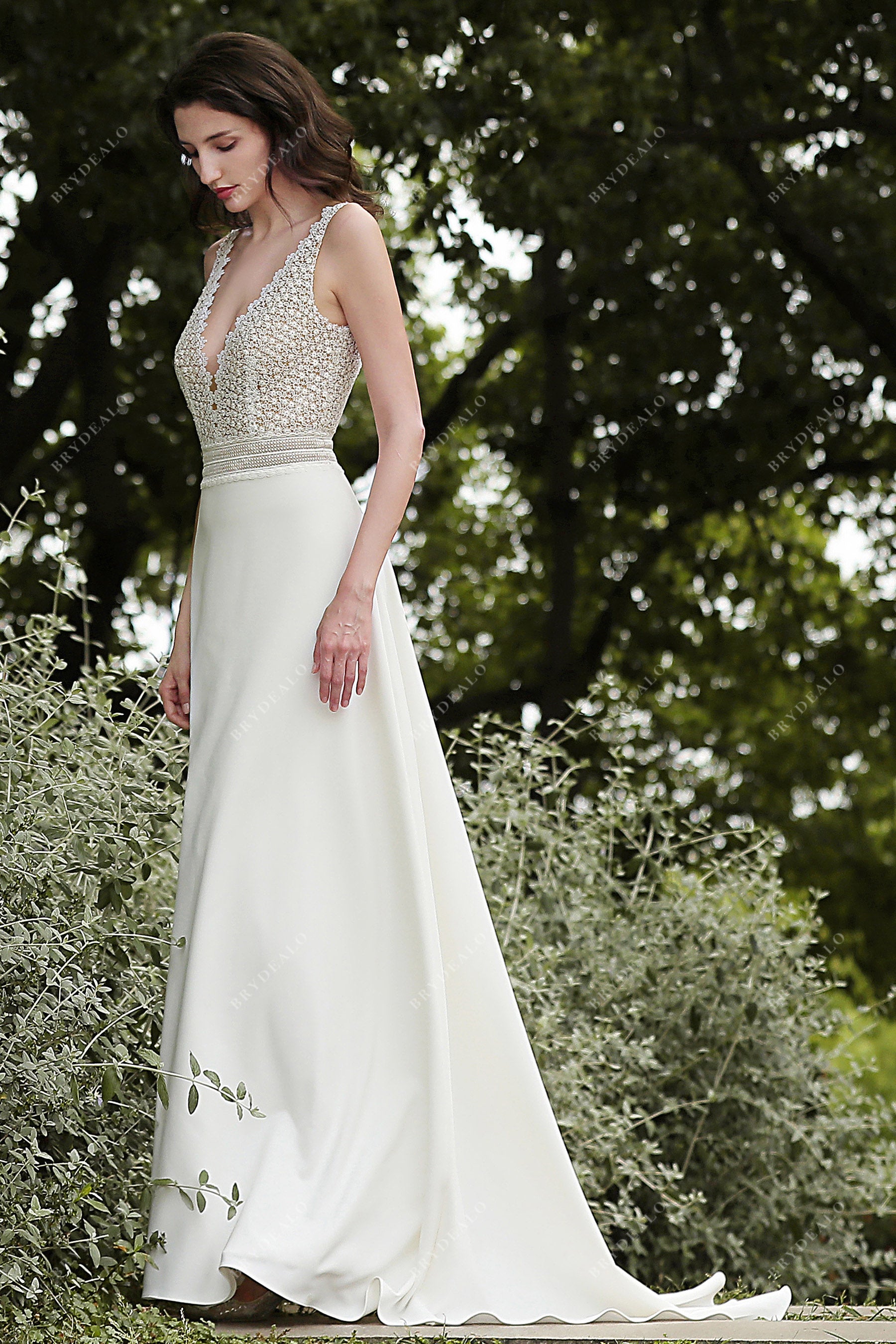 lace strap sleeveless crepe A-line wedding dress