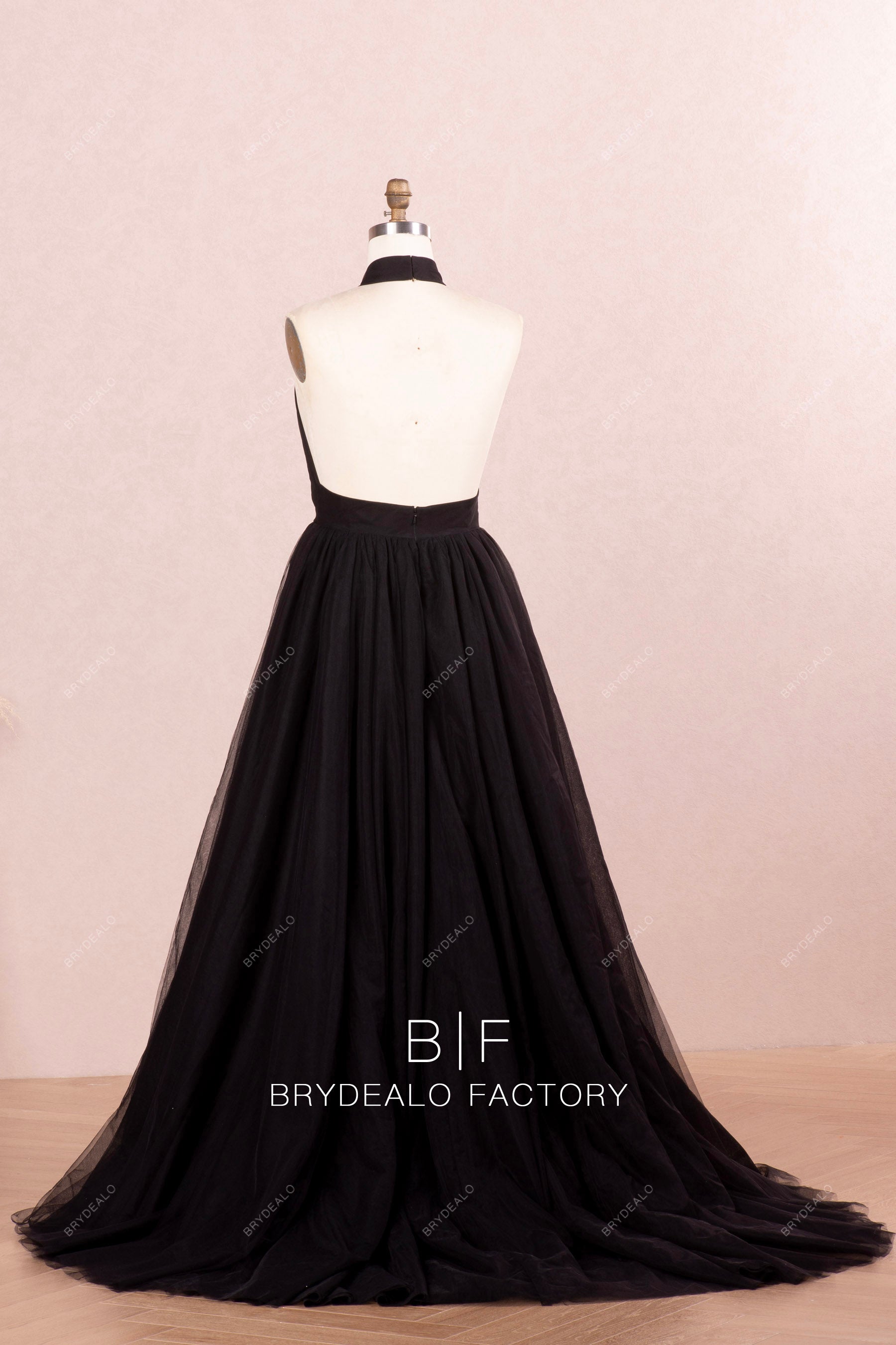open back sleeveless puffy tulle prom dress