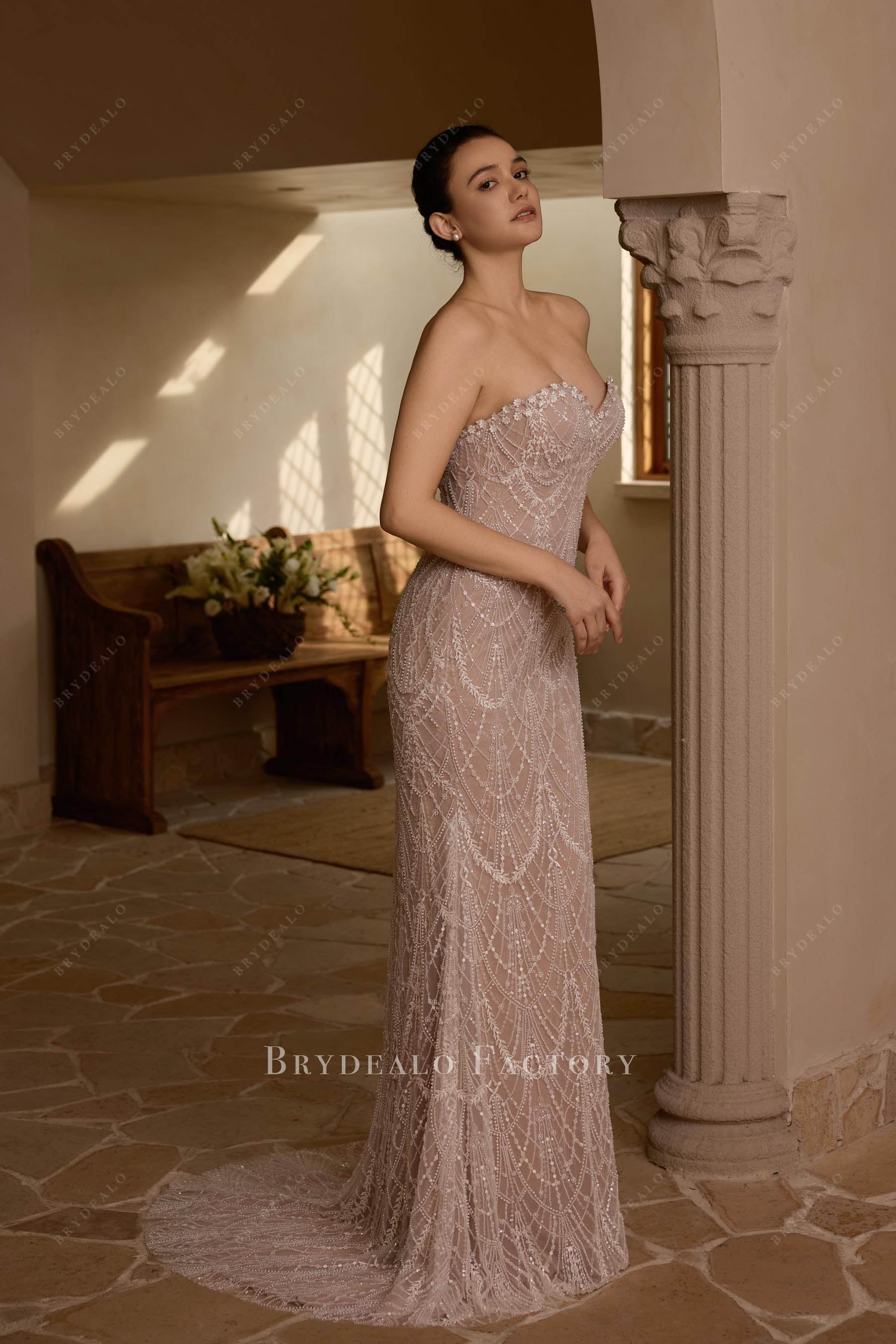 scalloped lace court train bridal dress