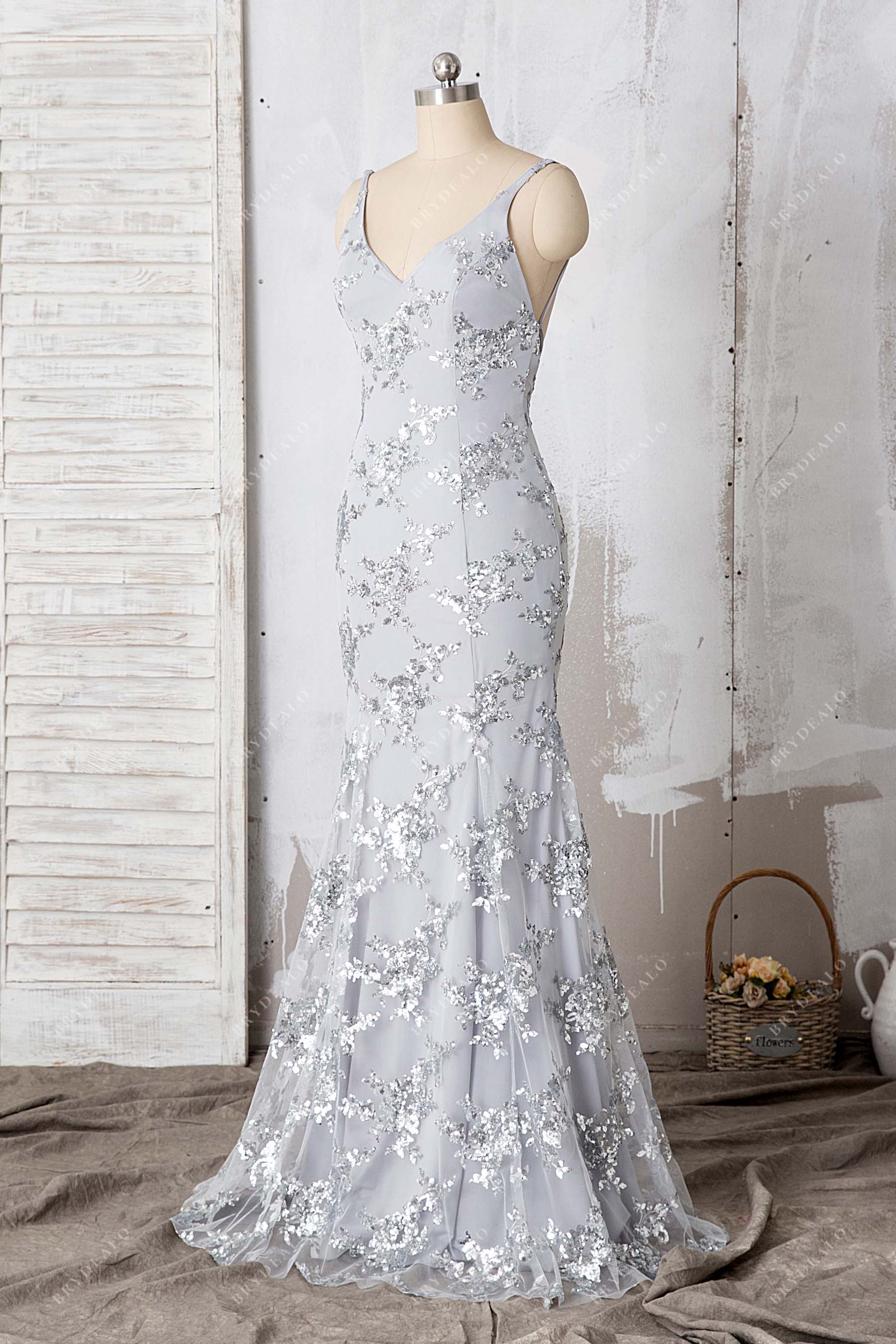 spaghetti straps sleeveless sparkly formal gown