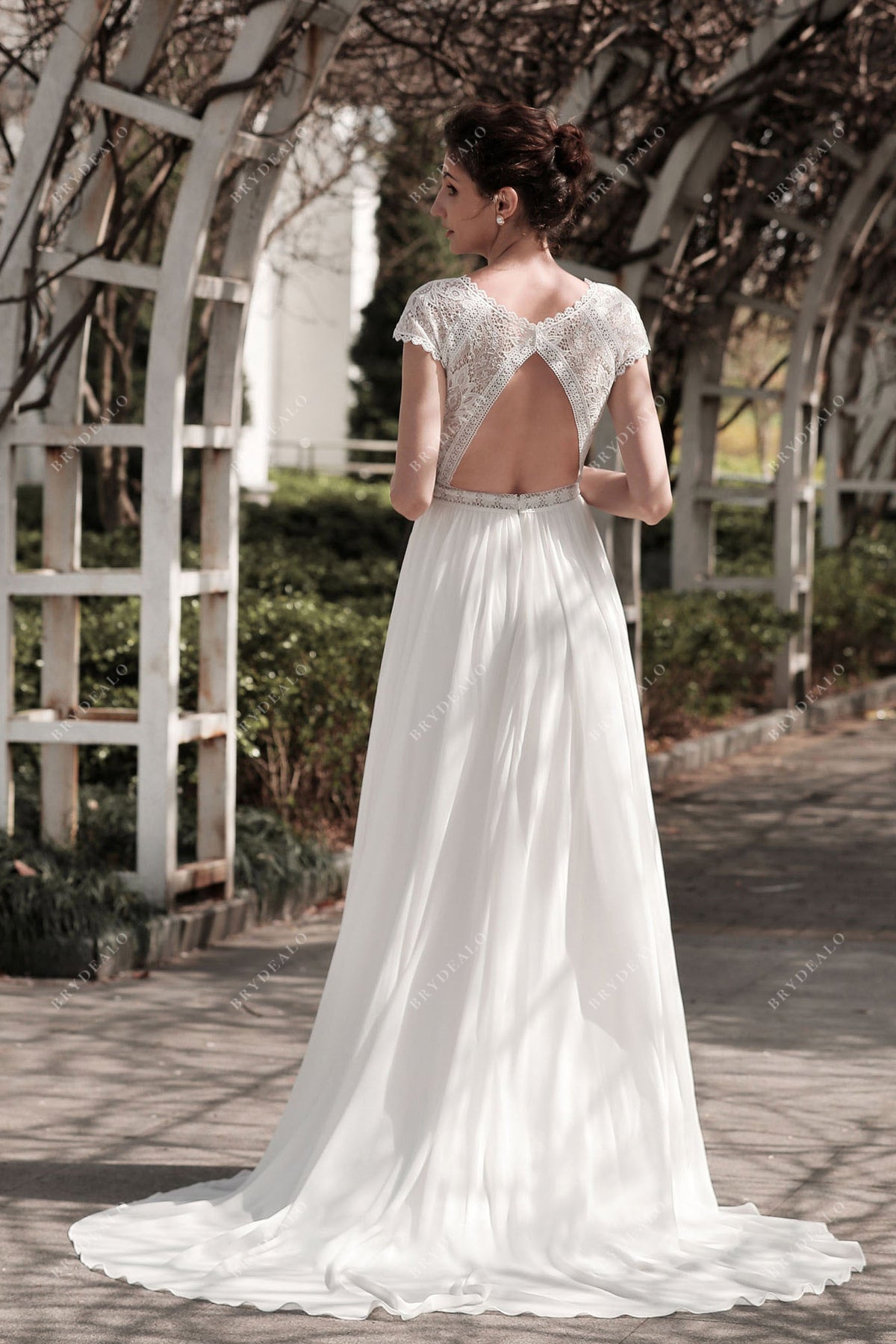 Elegant Cap Sleeve Lace and Chiffon A-line Wedding Dress Brydealo Elegant Cap Sleeve Lace and Chiffon A-line Wedding Dress Brydealo