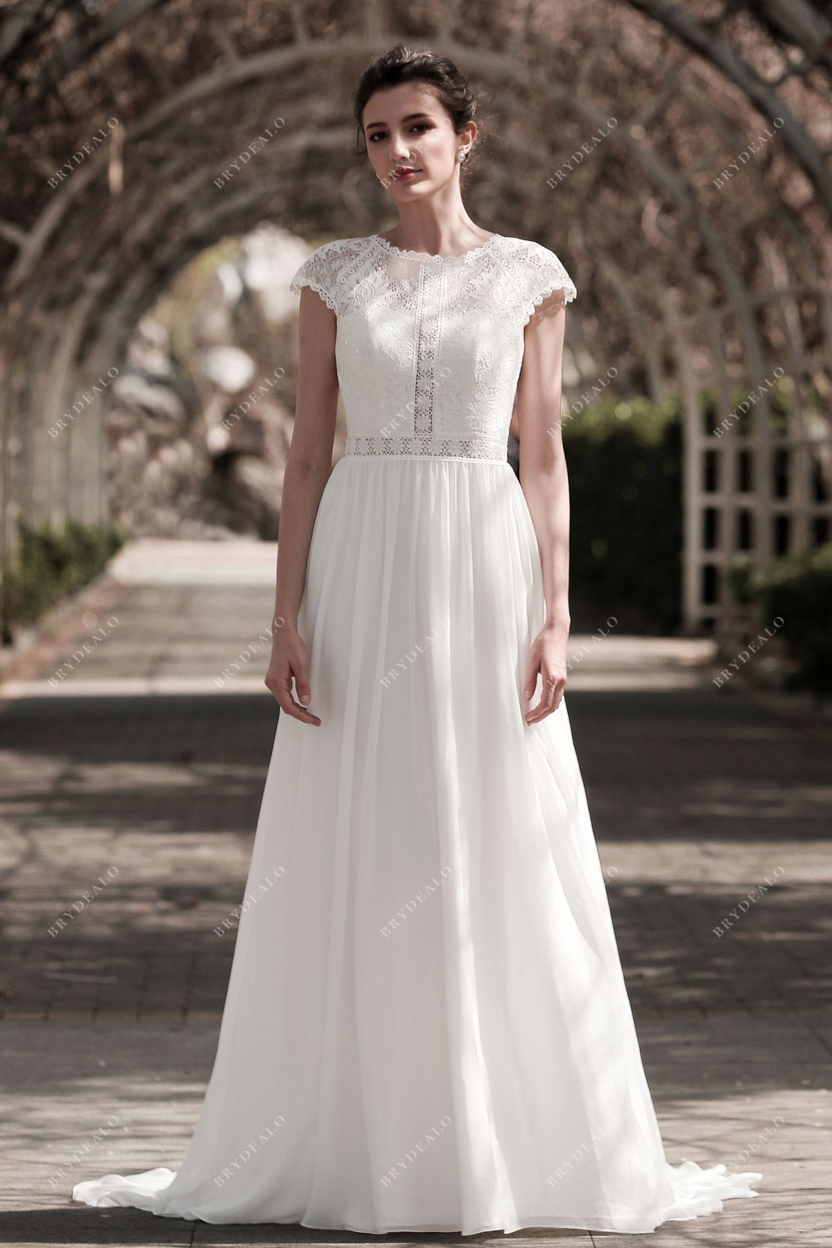 Elegant Cap Sleeve Lace and Chiffon A-line Wedding Dress Brydealo Elegant Cap Sleeve Lace and Chiffon A-line Wedding Dress Brydealo
