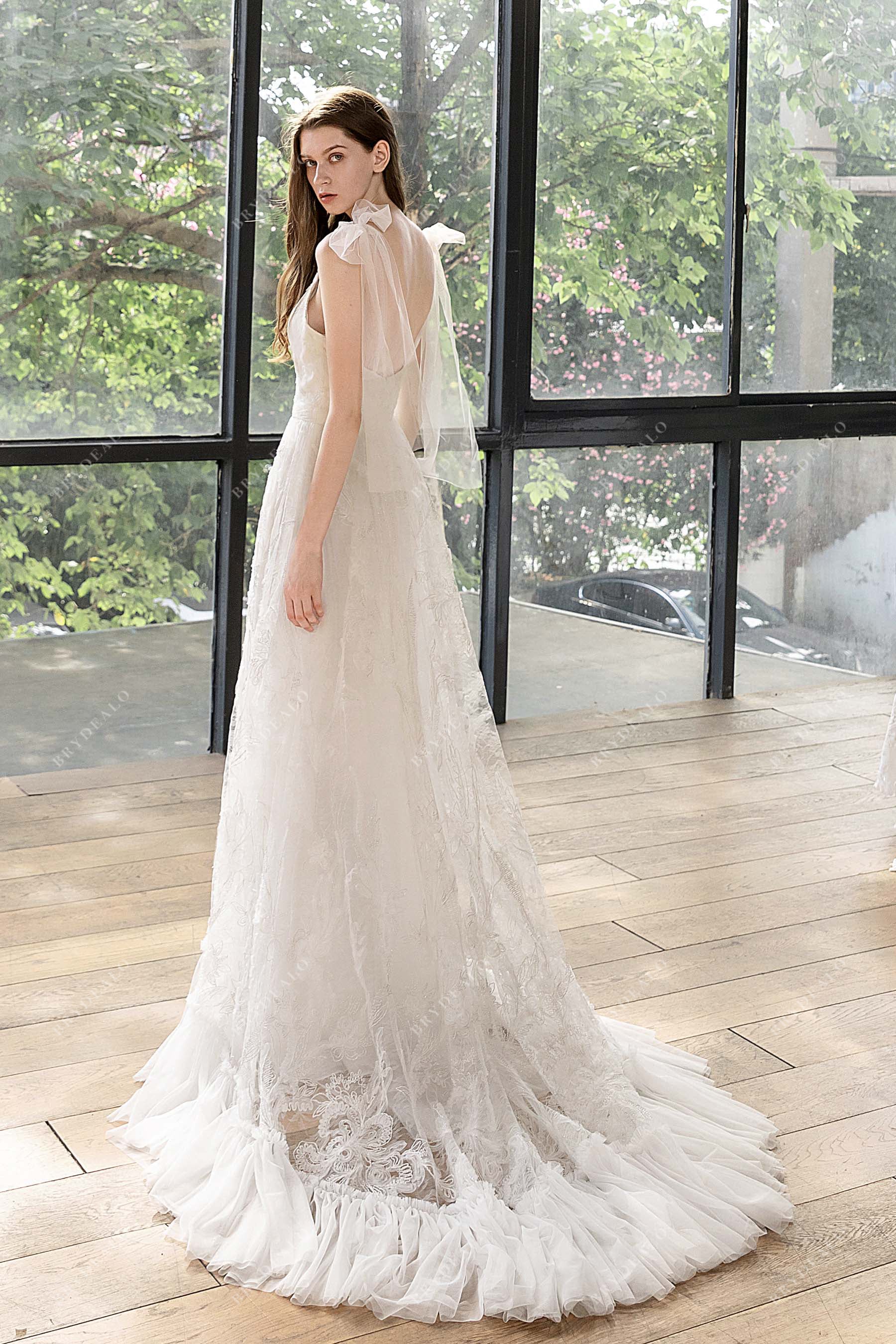 Spaghetti Strap Shoulder Bow fairytale Wedding Dress