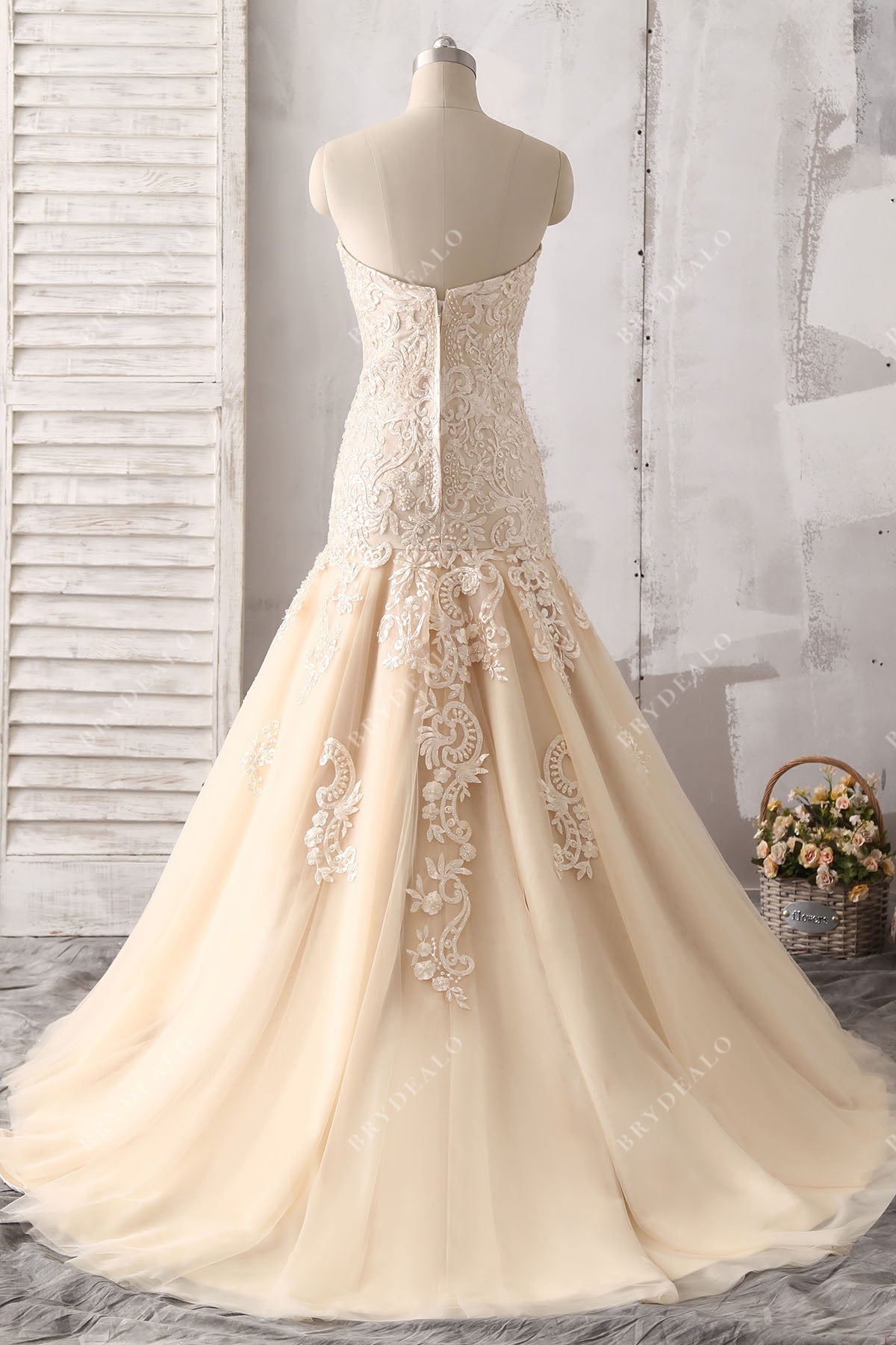 tulle open back trumpet wedding dress