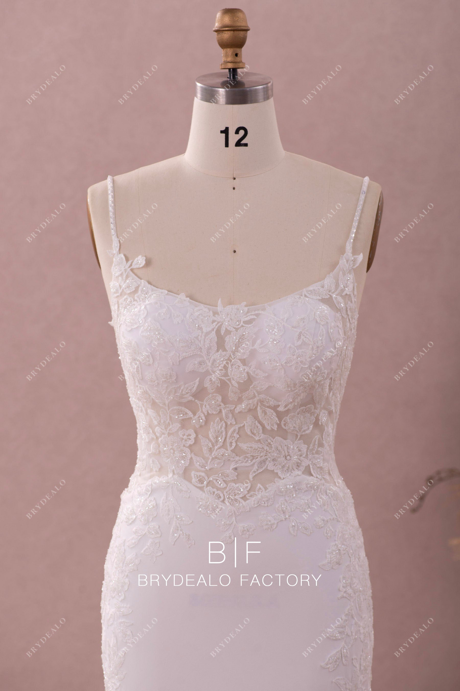 Sleeveless square neckline lace wedding dress