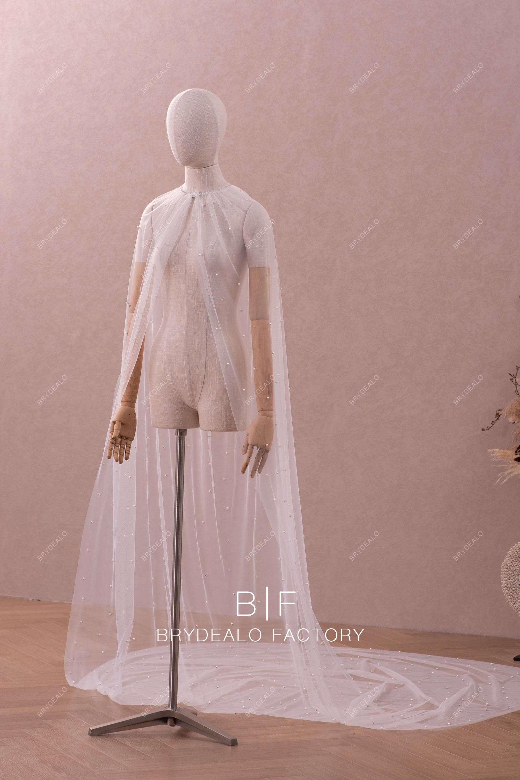 elegant cathedral pearl rhinestone bridal cape veil