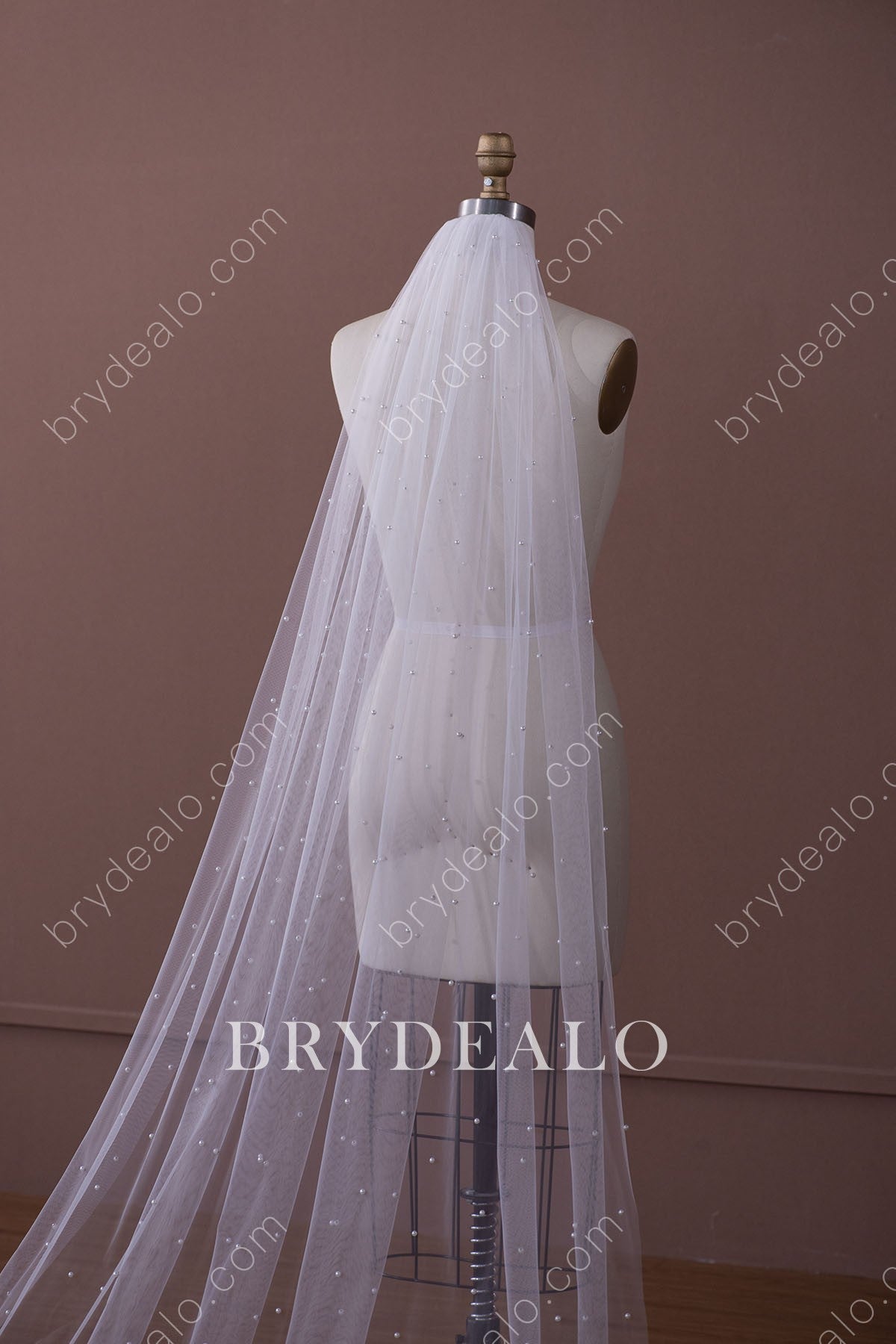 best pearls scattered wedding veil