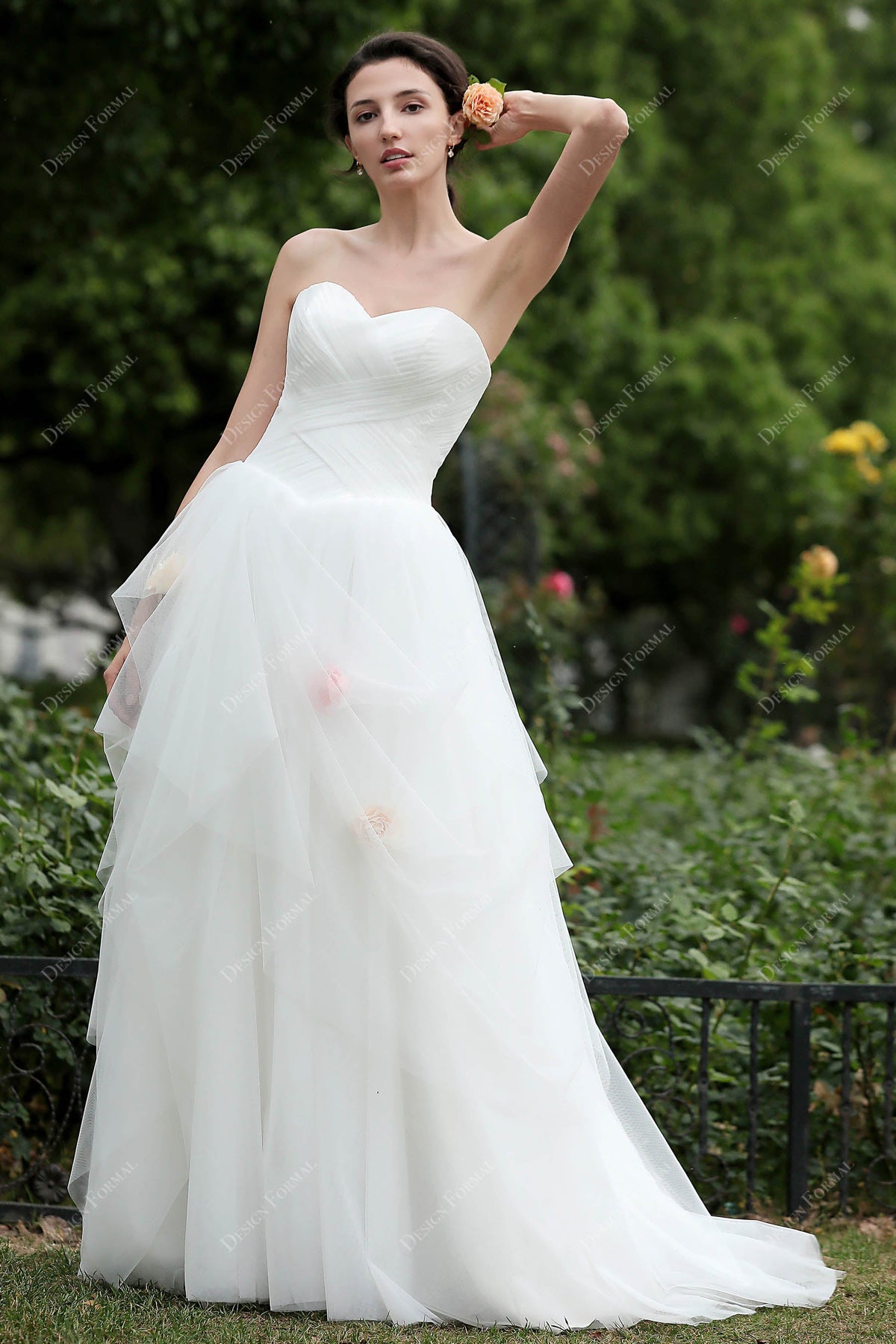Strapless Pleated Tulle Sweetheart Country Bridal Dress | Brydealo