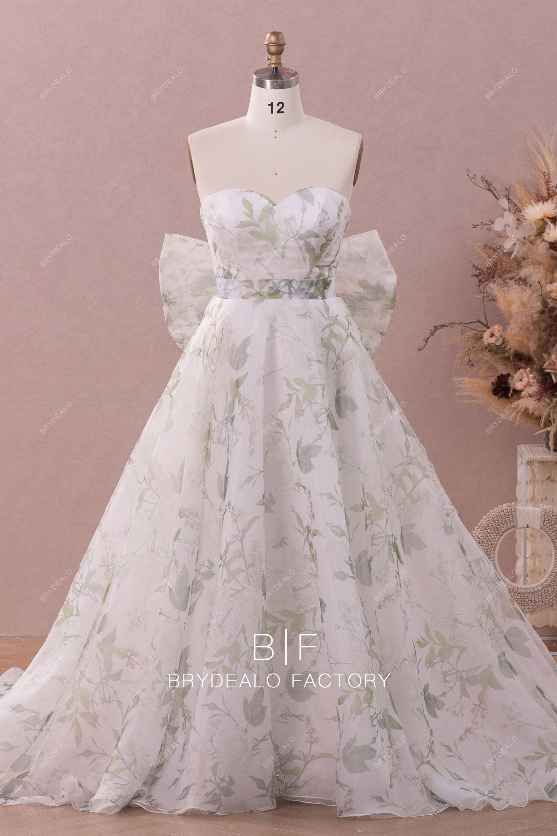 off shoulder sweetheart garden wedding gown