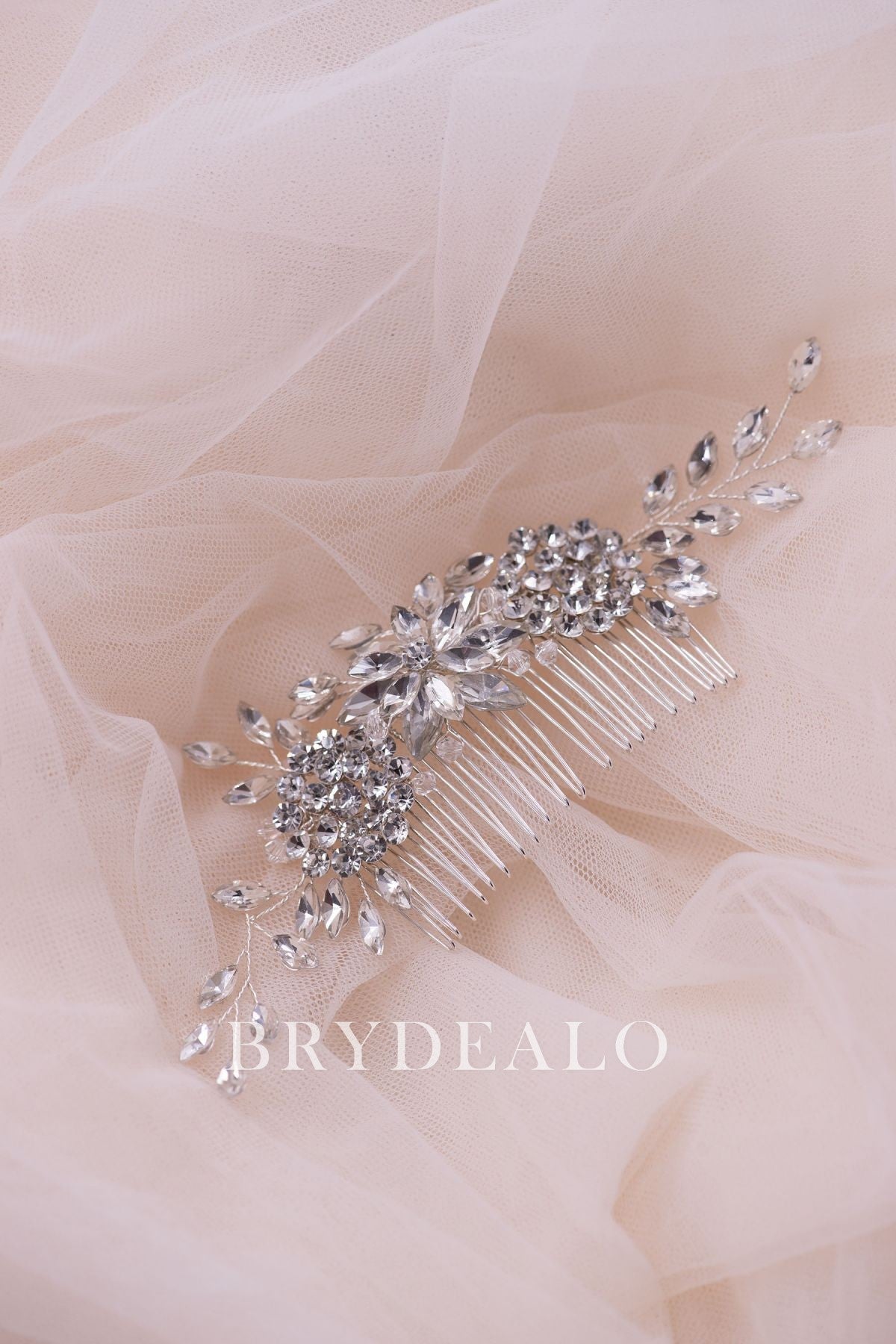 Modern Shiny Crystals Bridal Comb Set