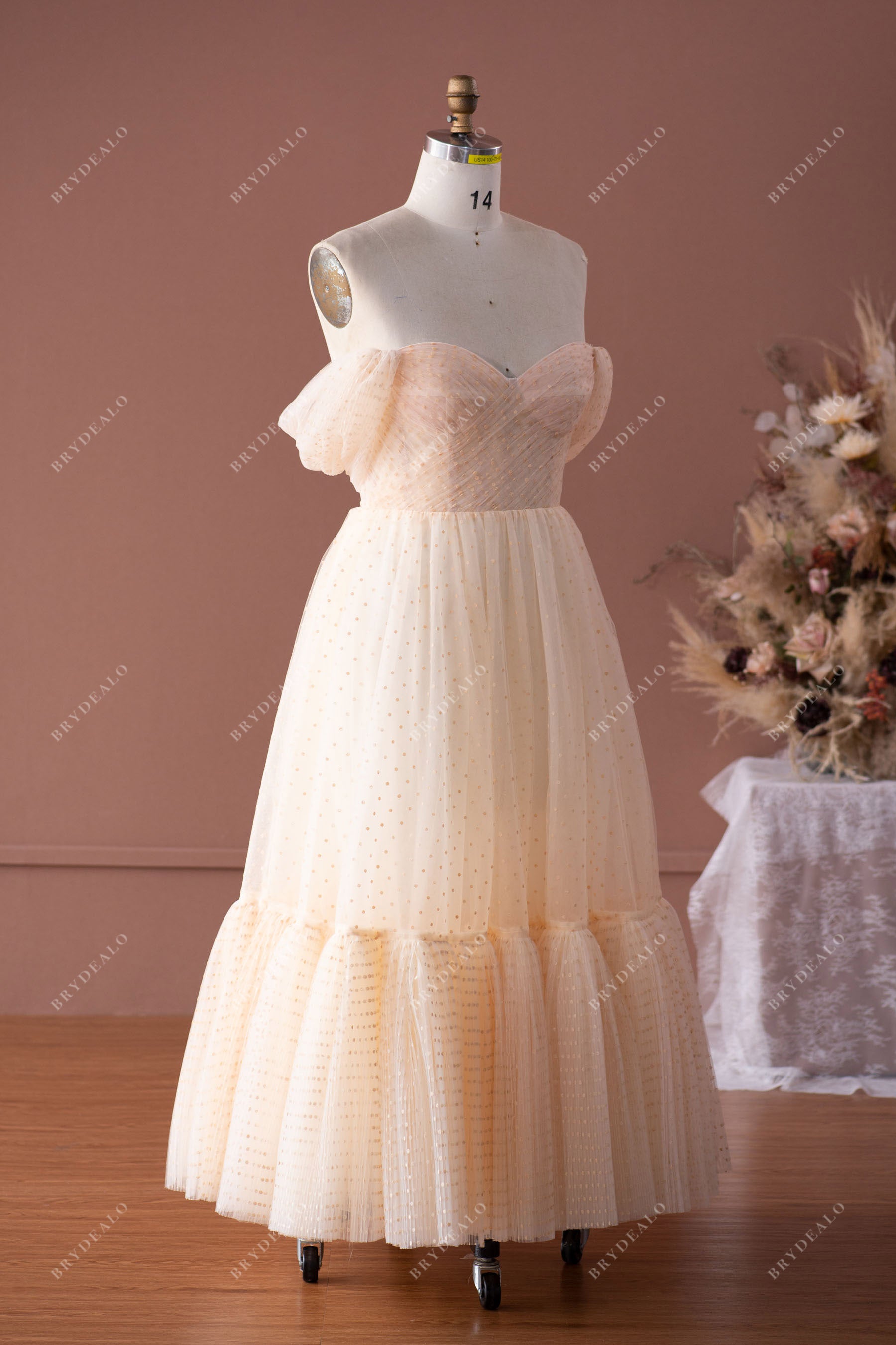 sweetheart neck pleated tulle bridesmaid dress