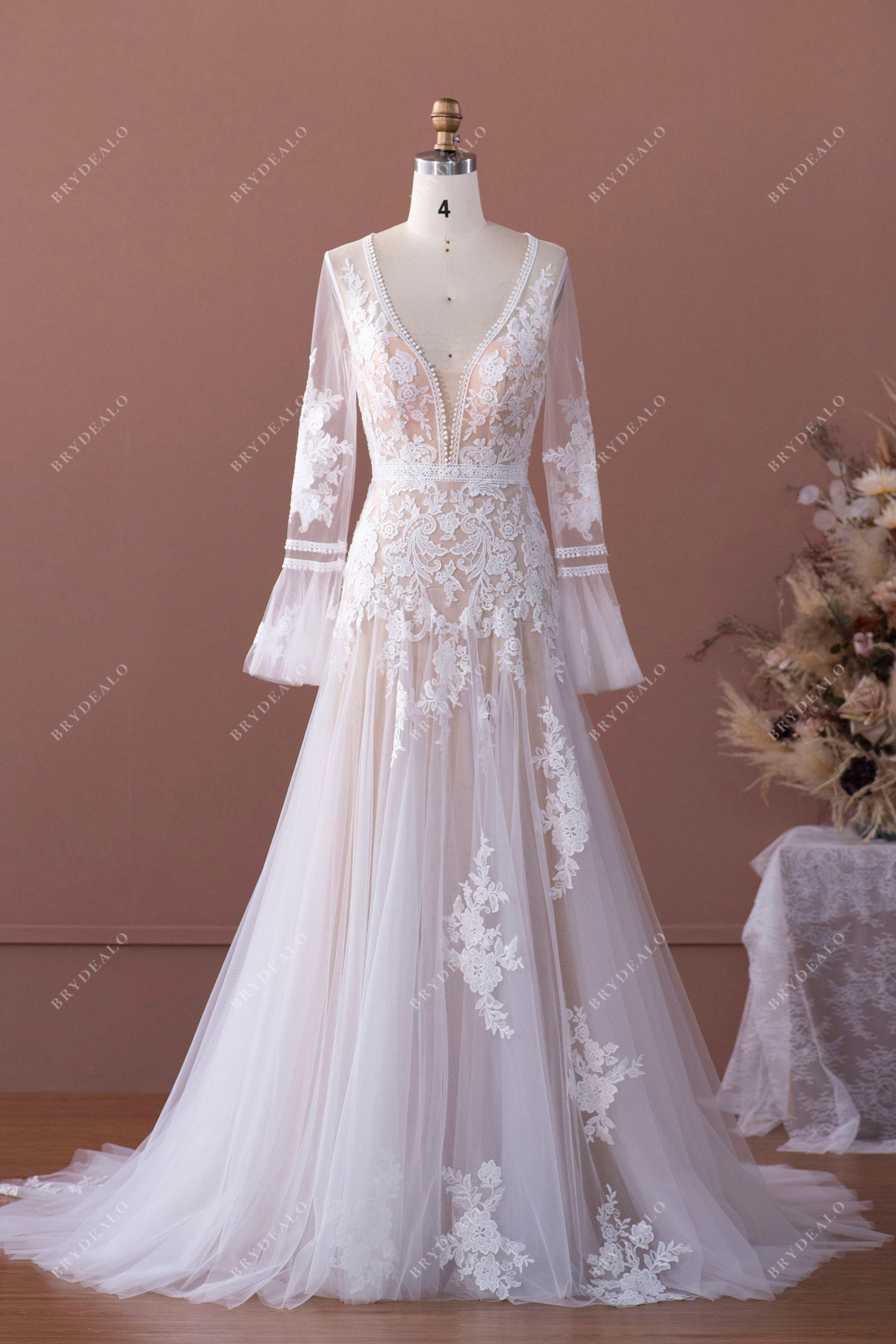 v-neck long sleeved tulle A-line wedding dress