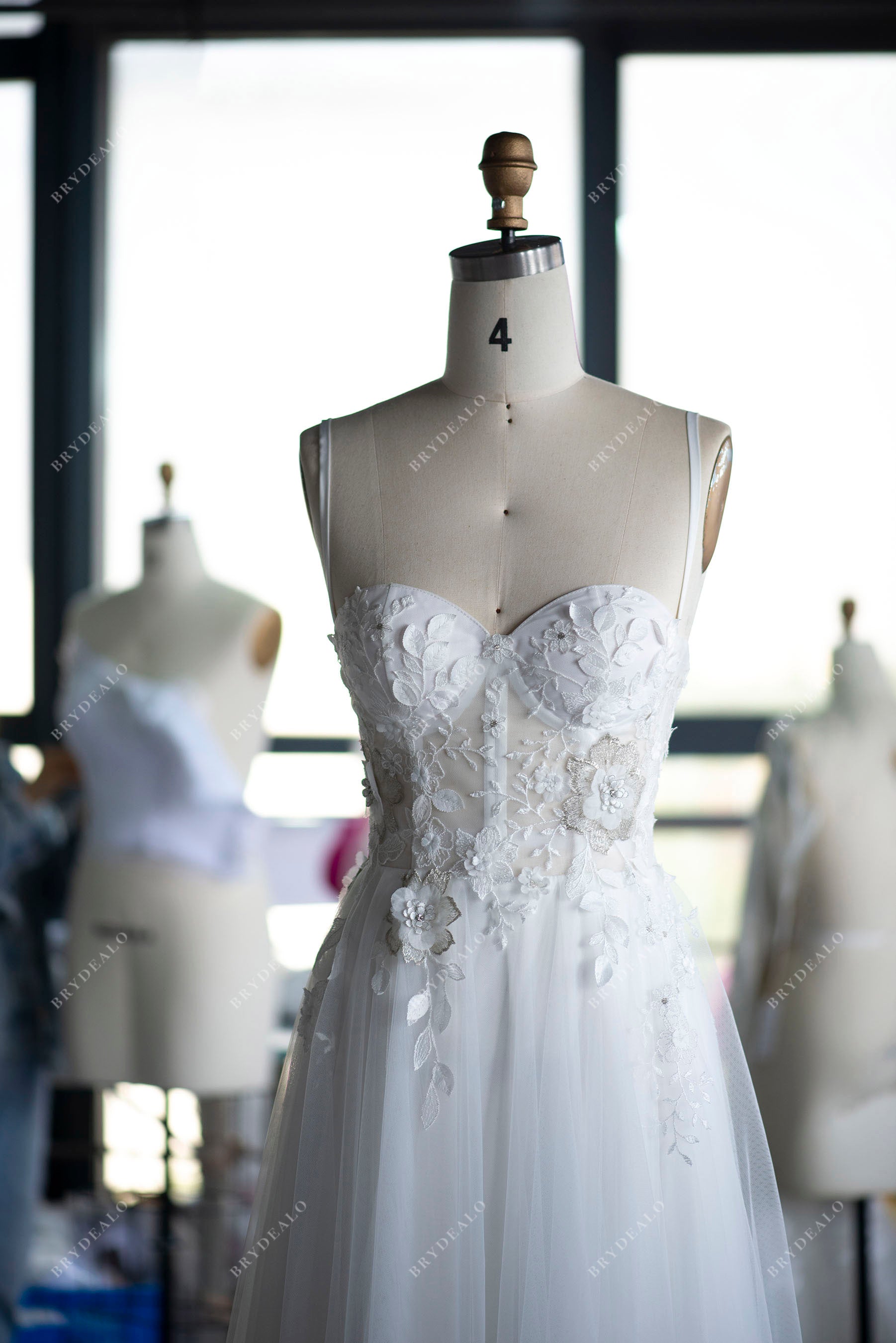thin strap lace applique tulle wedding dress