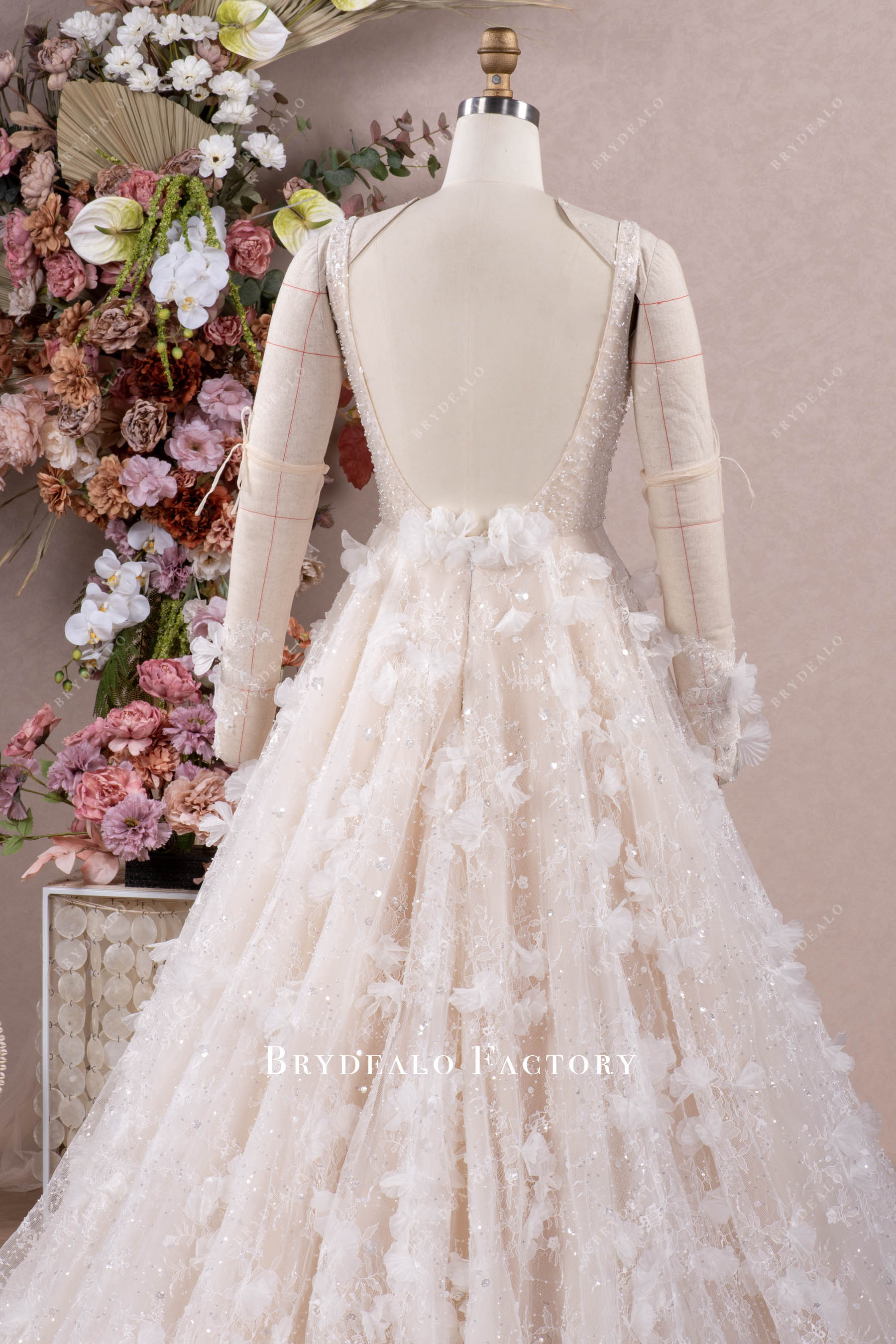 alluring V-back wedding gown