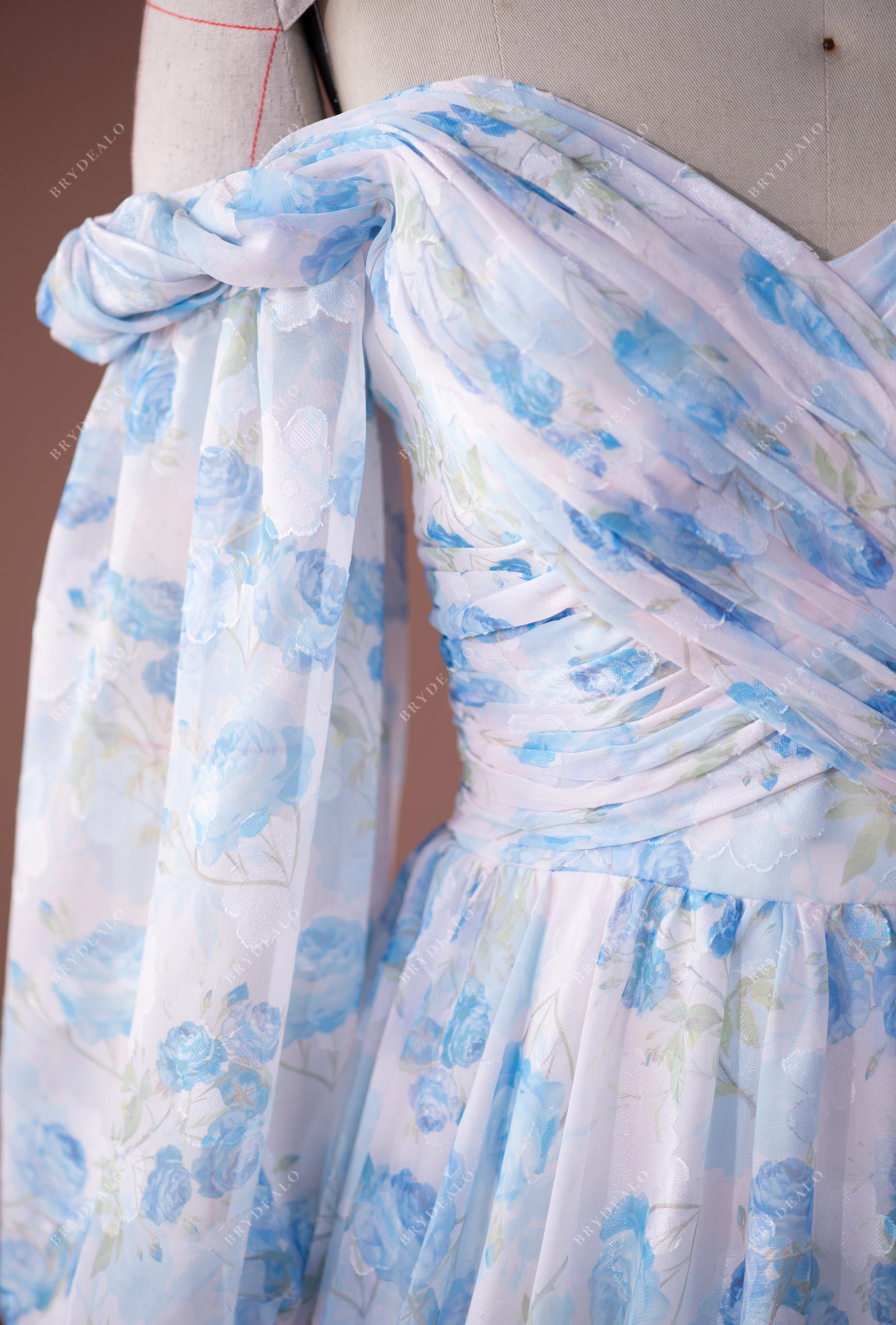balloon sleeved A-line wedding dress