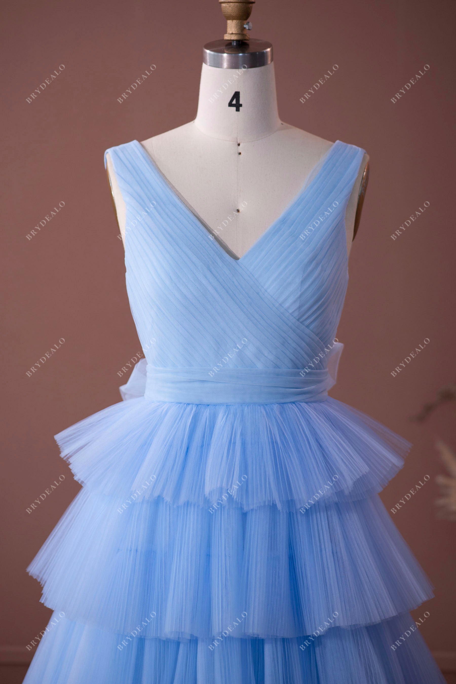 pleated v-neck tulle prom dress