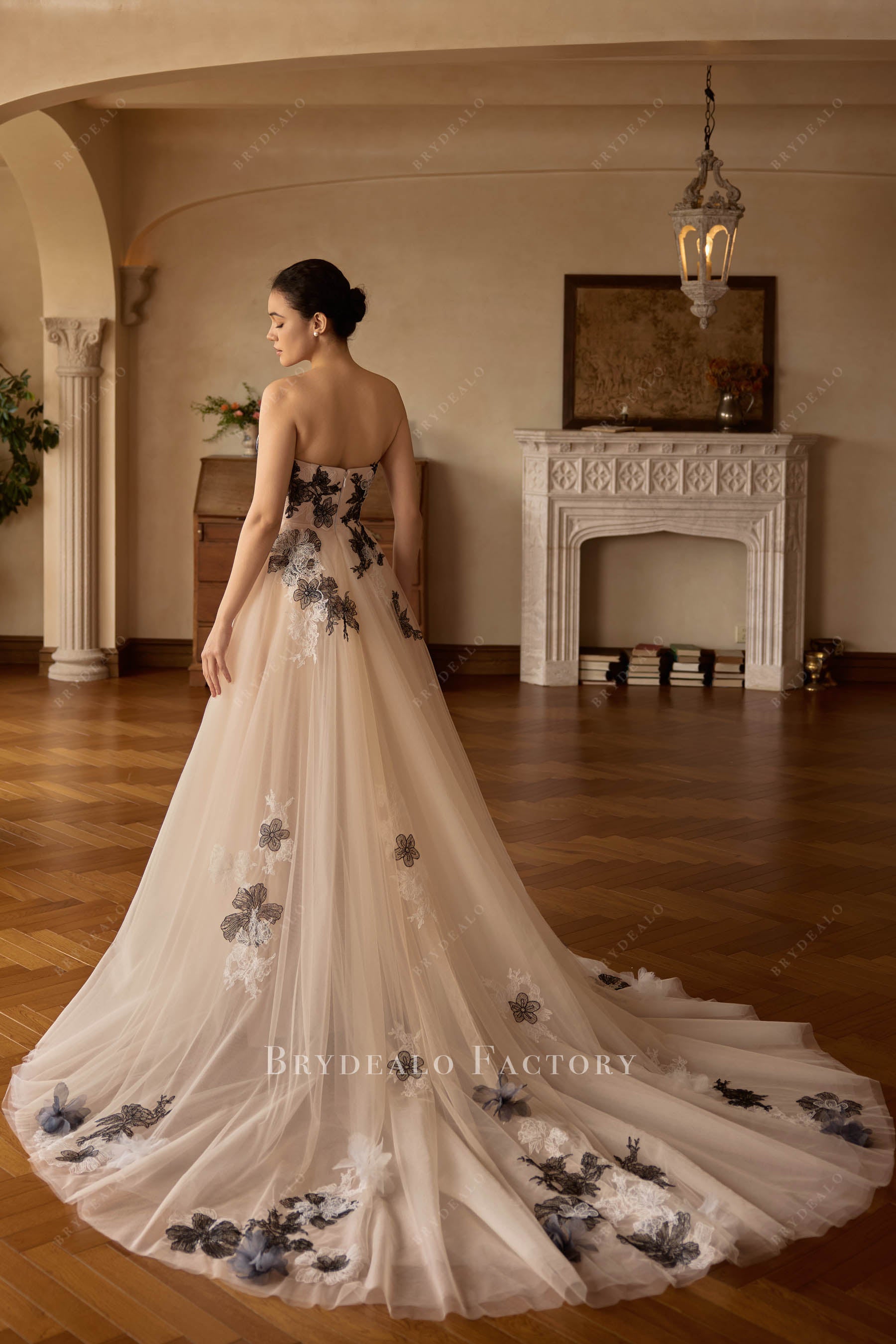 lace appliques chapel train wedding dress