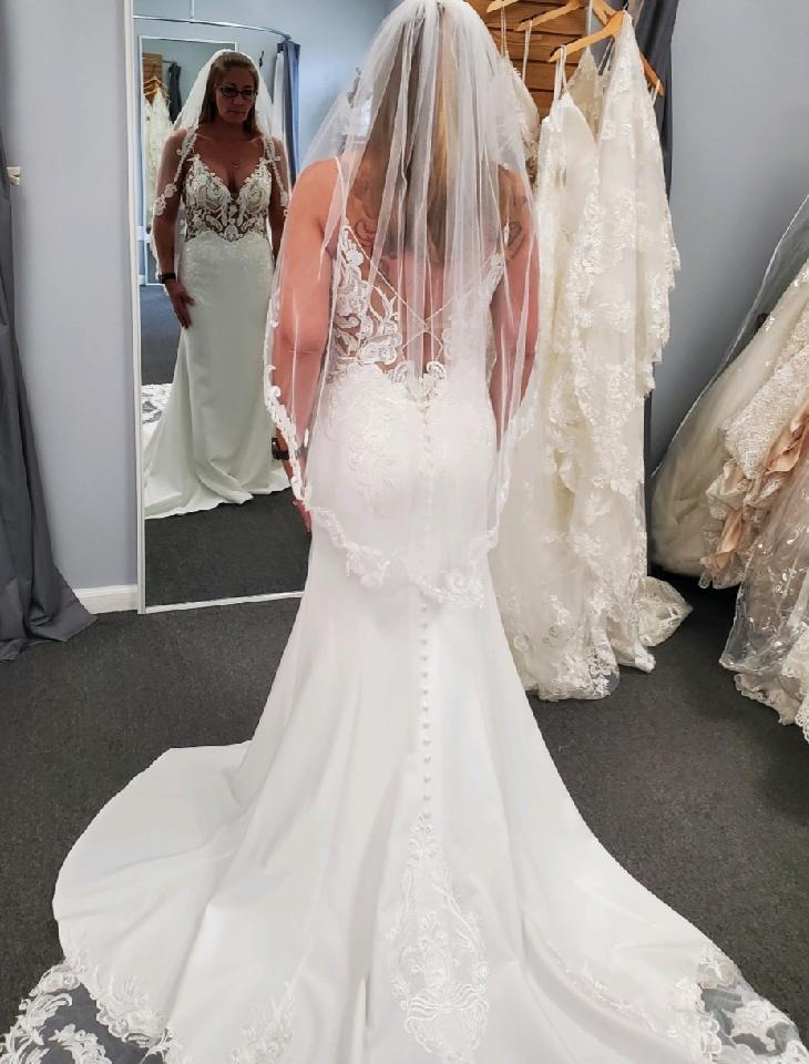 matching lace veil