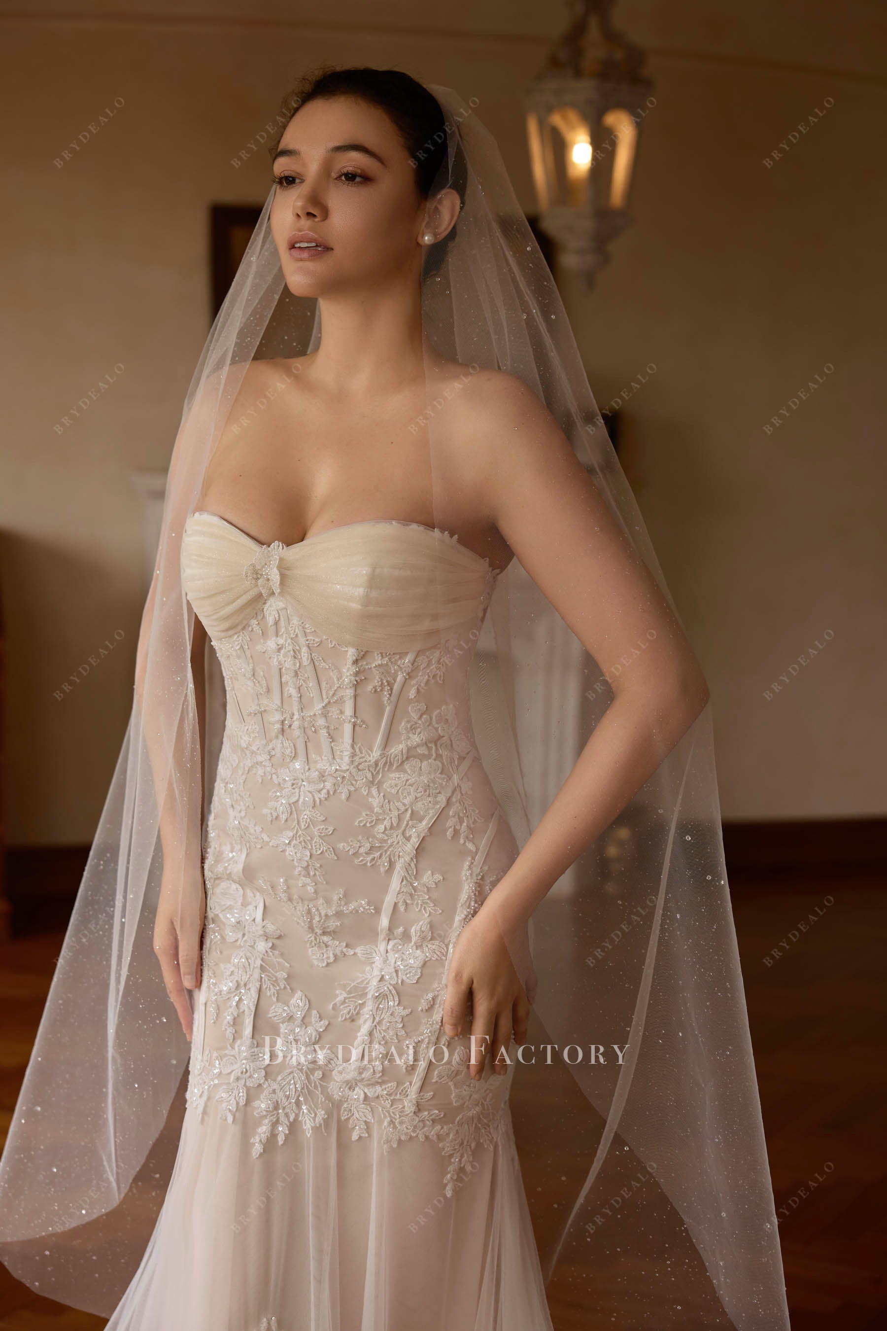 raw cut tulle bridal veil 