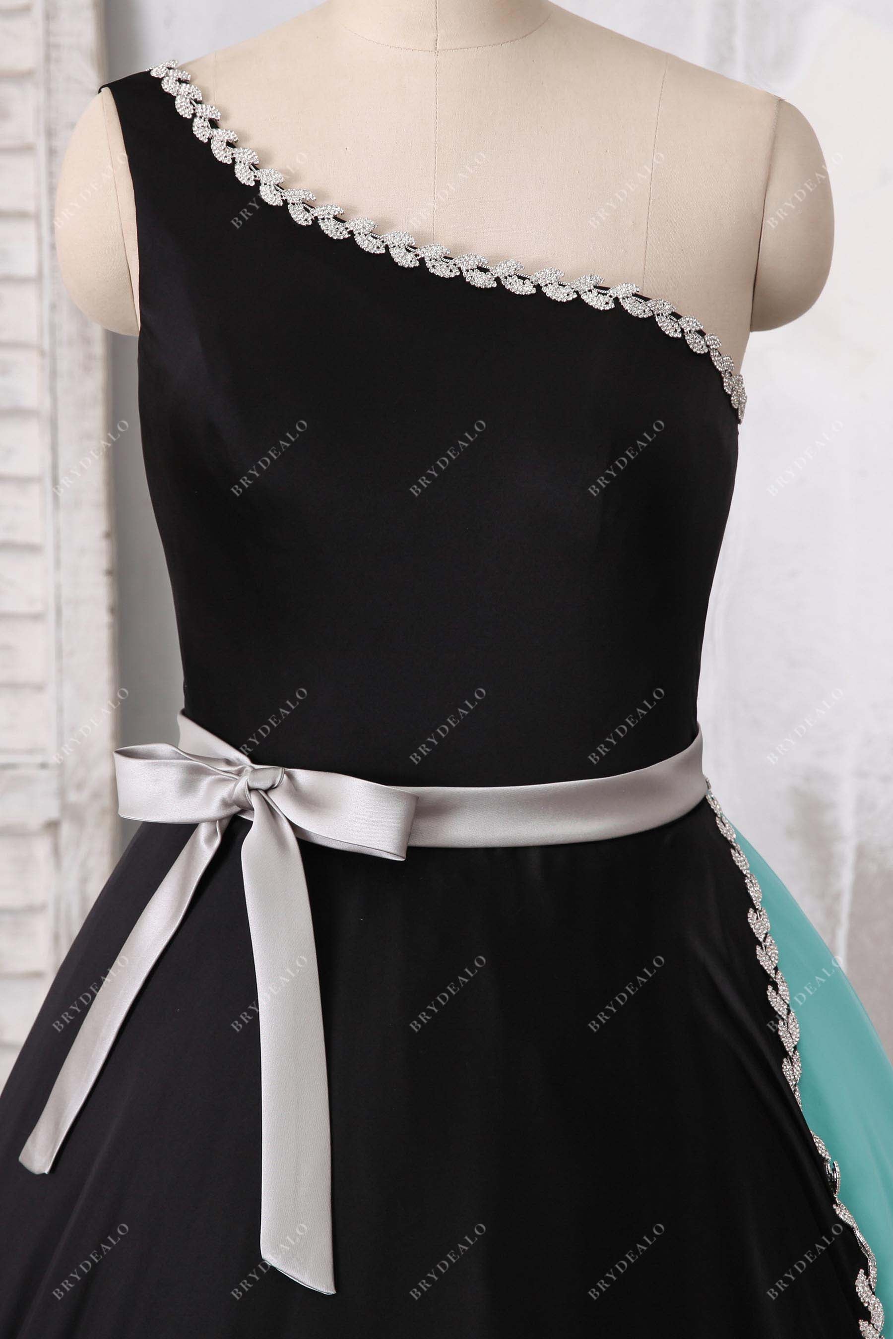 rhinestones neckline sleeveless formal gown