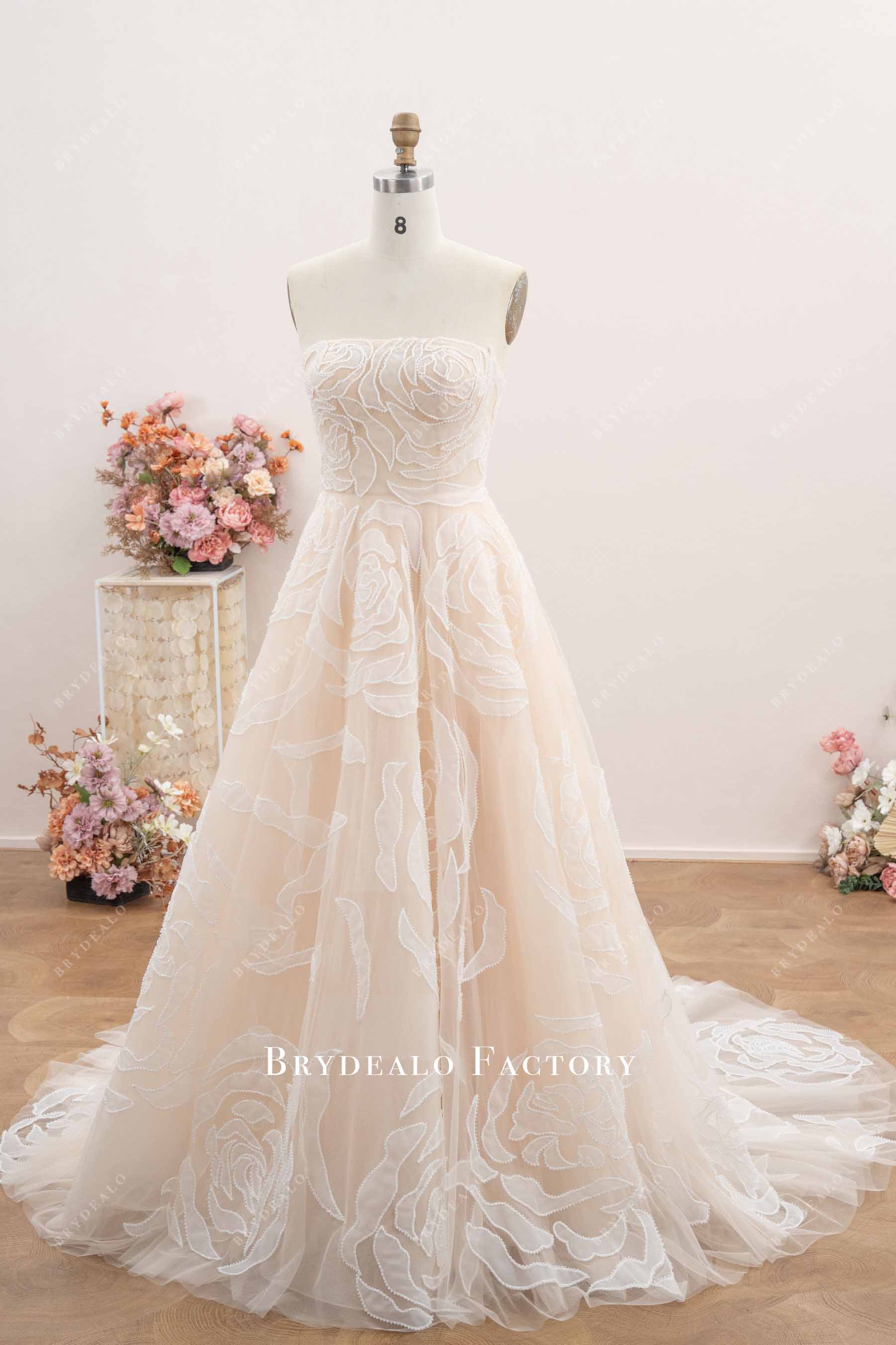 romantic flower lace A-line wedding dress
