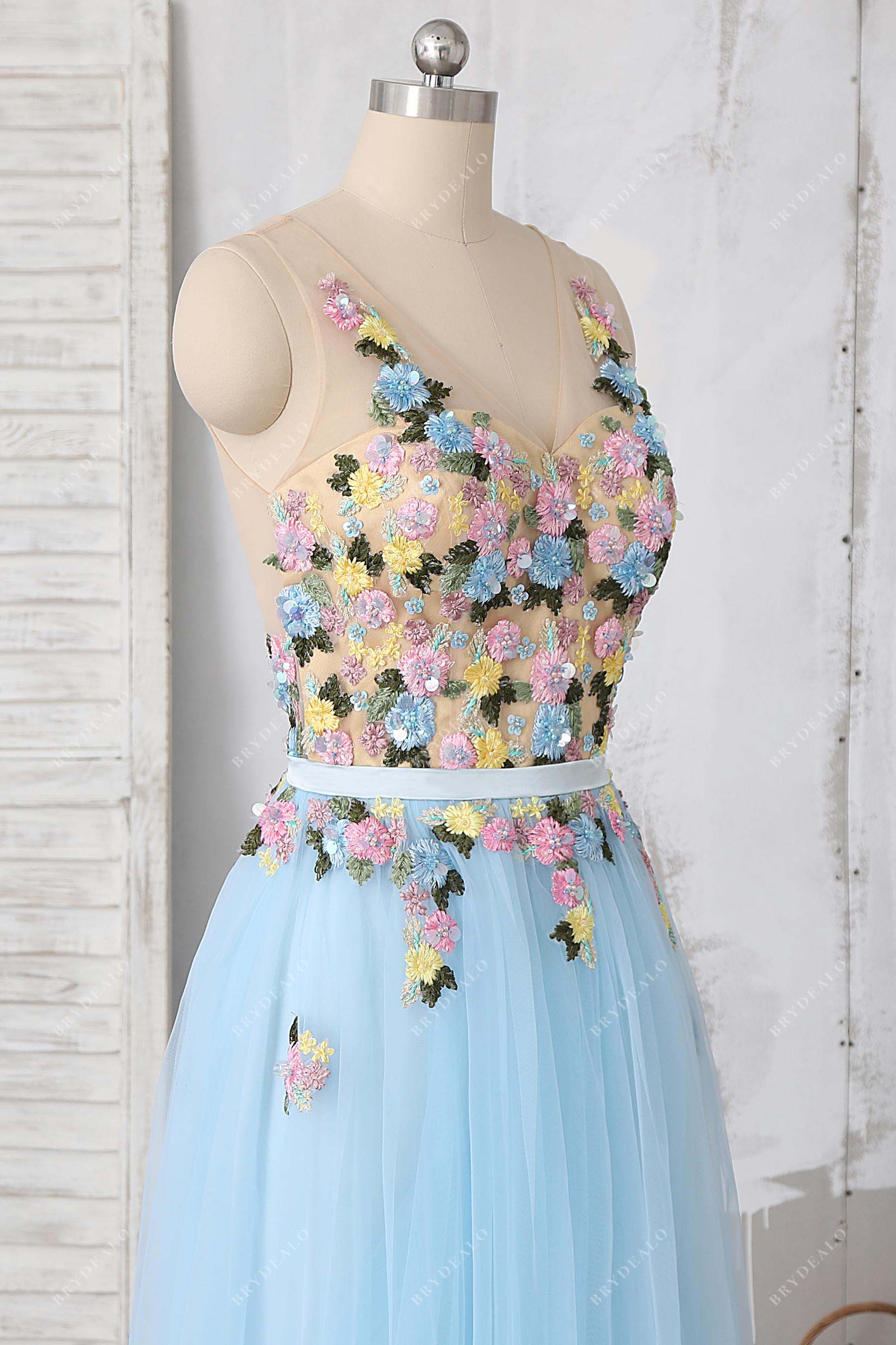sleeveless v-neck flower tulle prom dress
