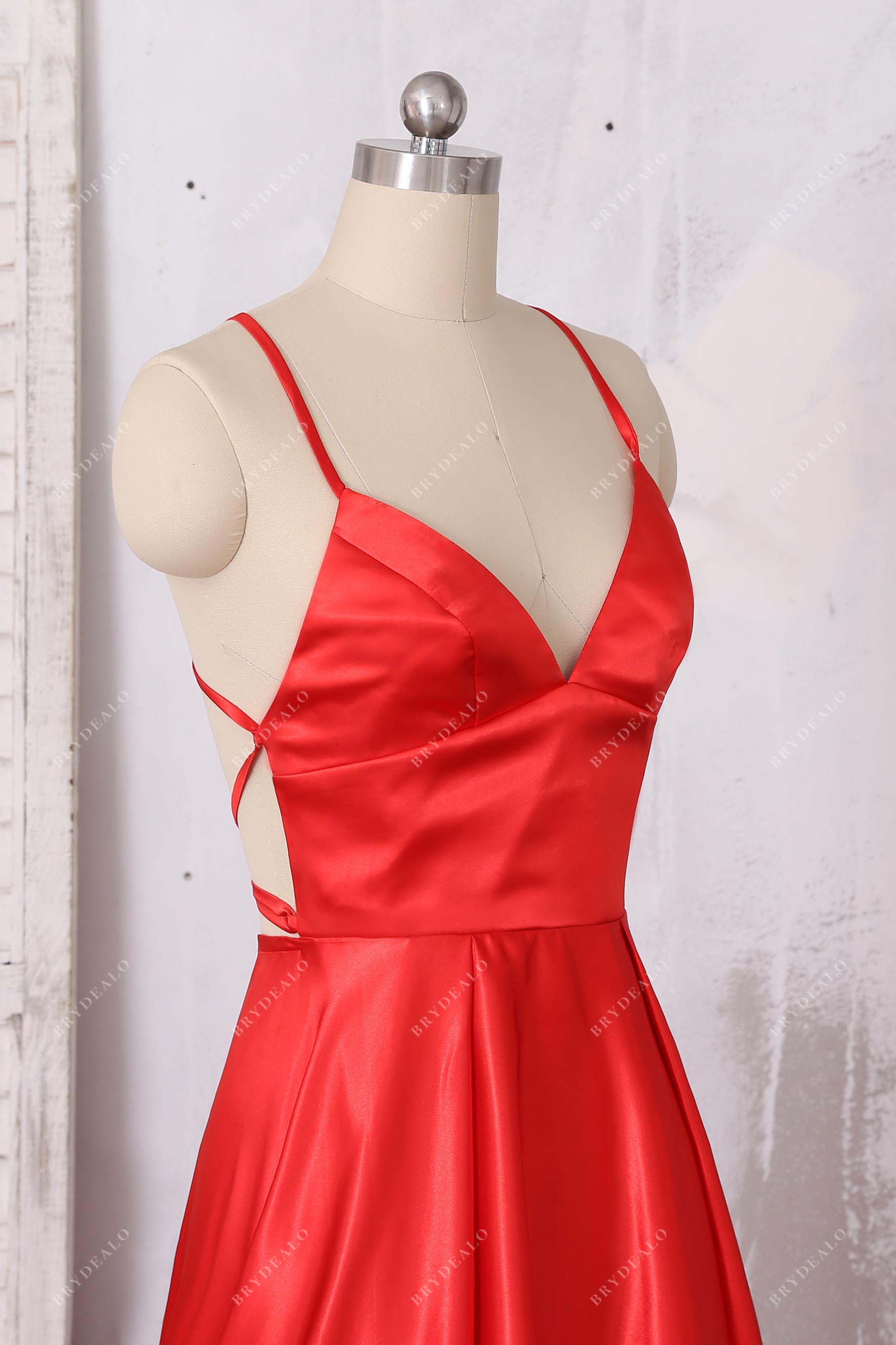 sleeveless empire waist prom dress