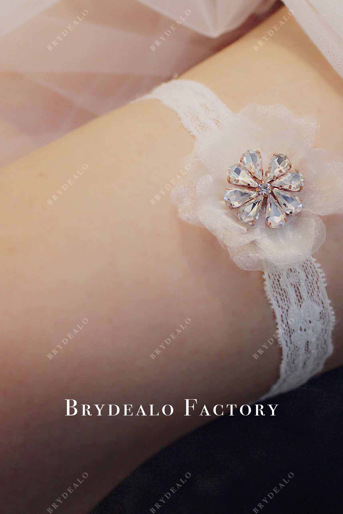stretchy lace wedding garter