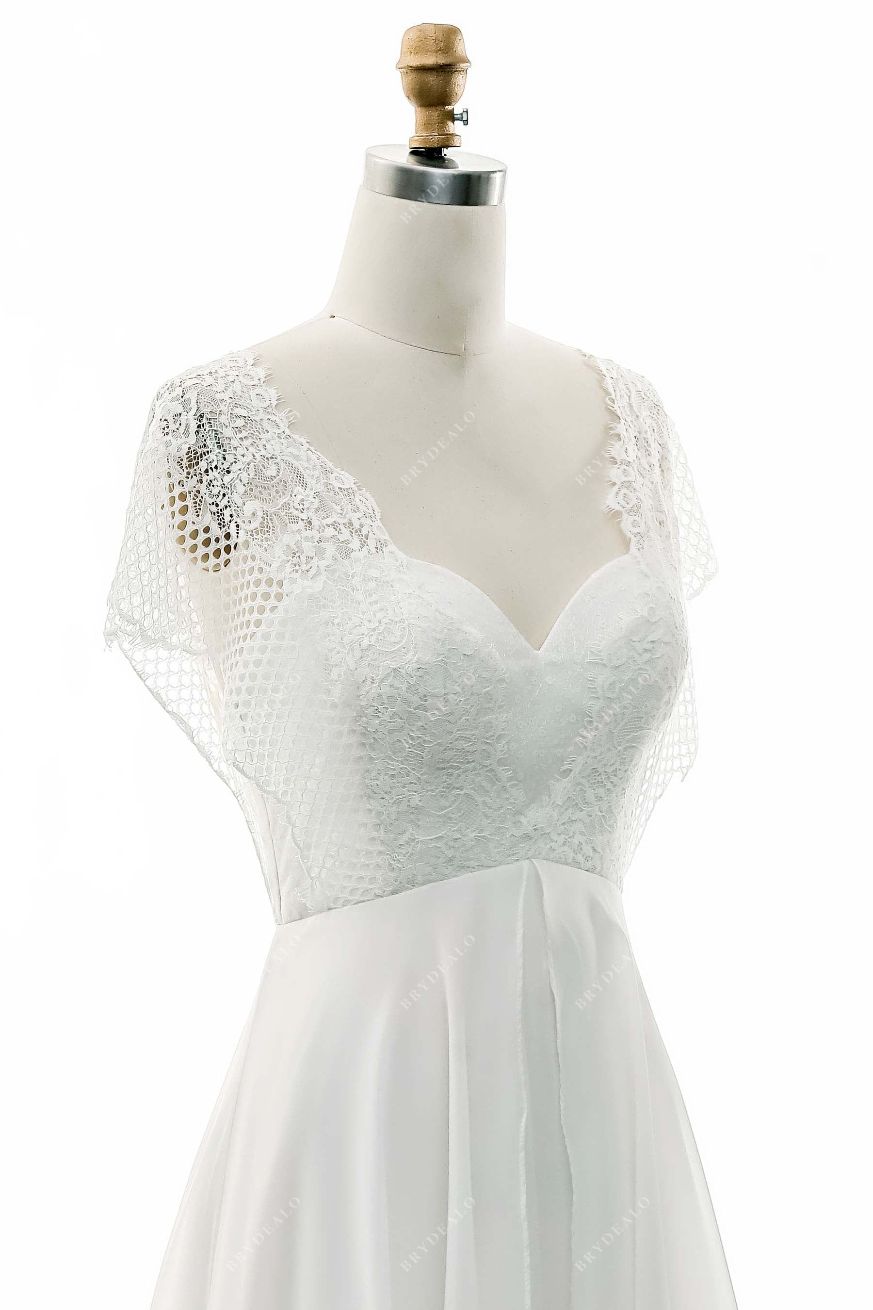 Batwing Sleeve Lace Outdoor Wedding Dress
