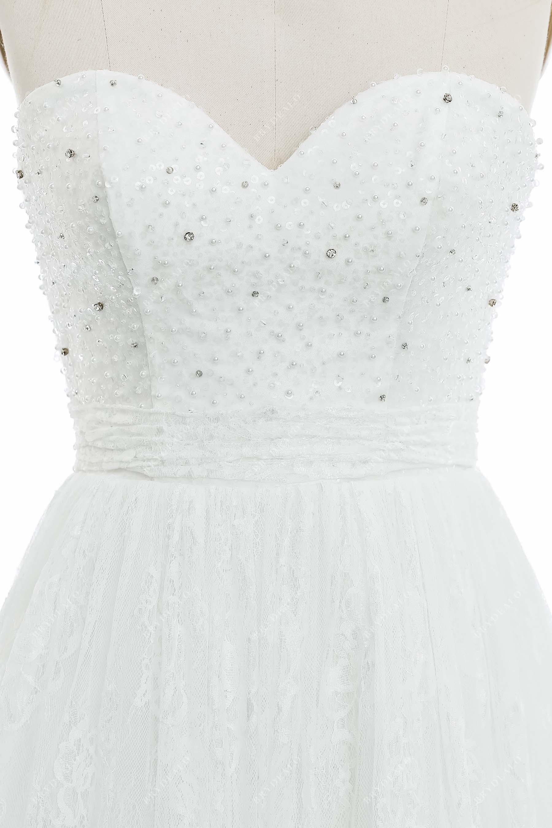 Sparkly Beaded Sweetheart Neck Sleeveless Casual Bridal Gown