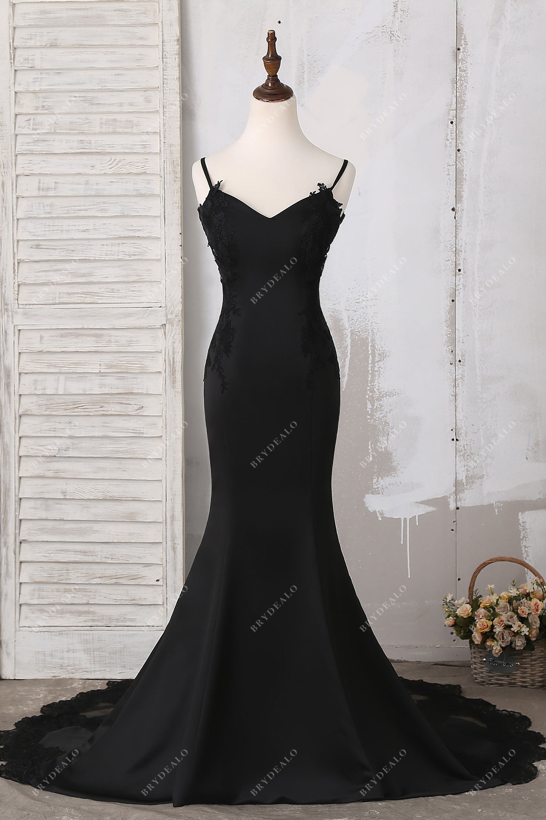 Black Double Straps Sleeveless Satin Mermaid Bridal Dress