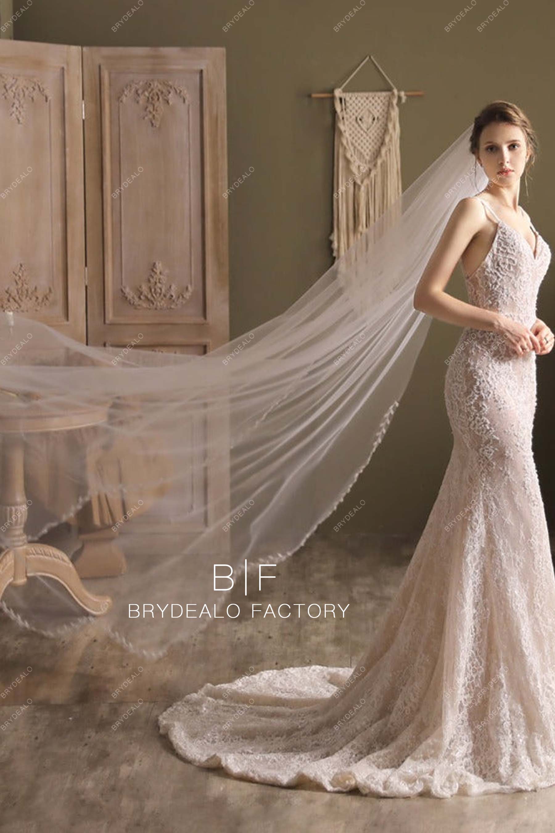 best cutout edge bridal veil online