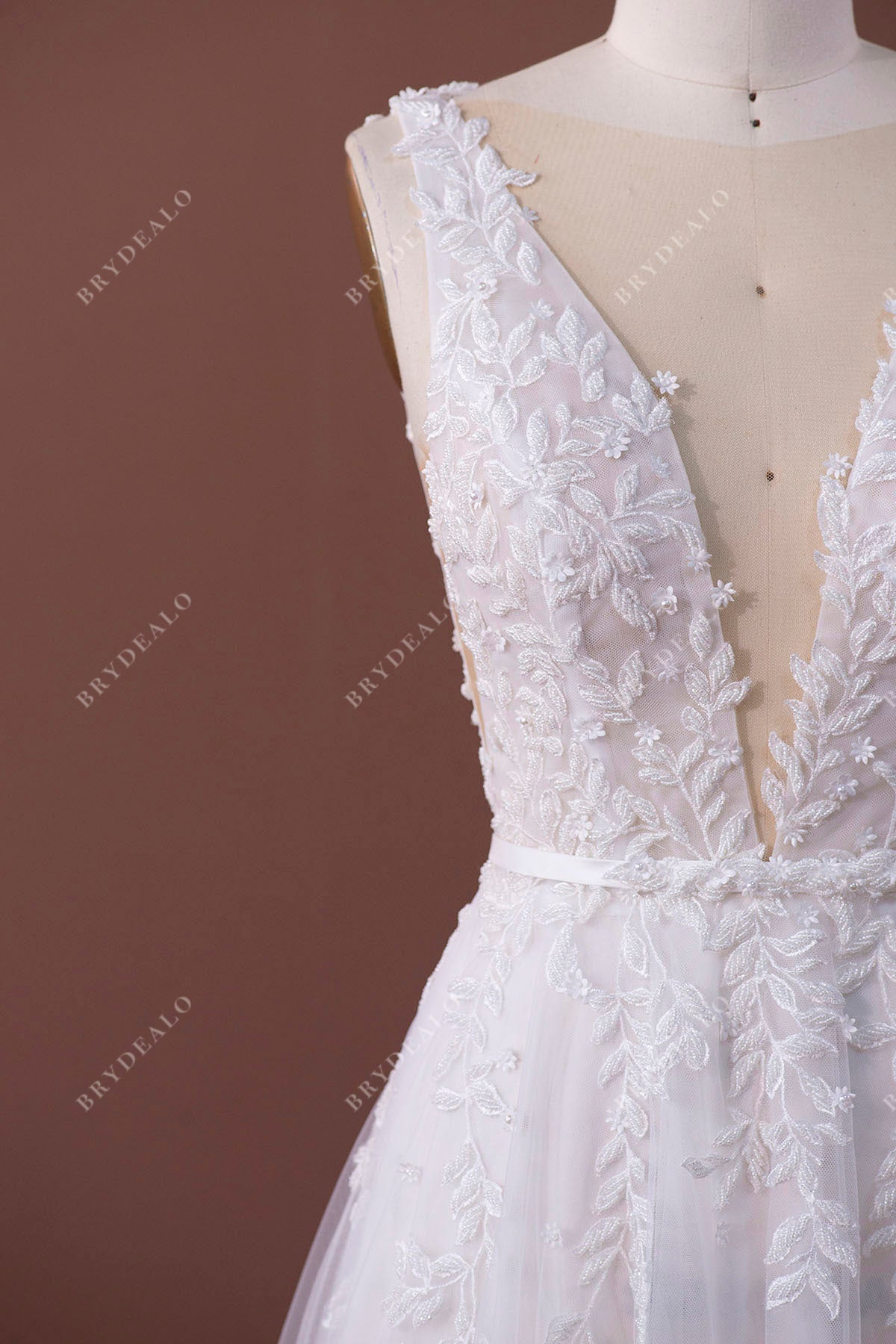 sleeveless beaded leaf lace bridal dress