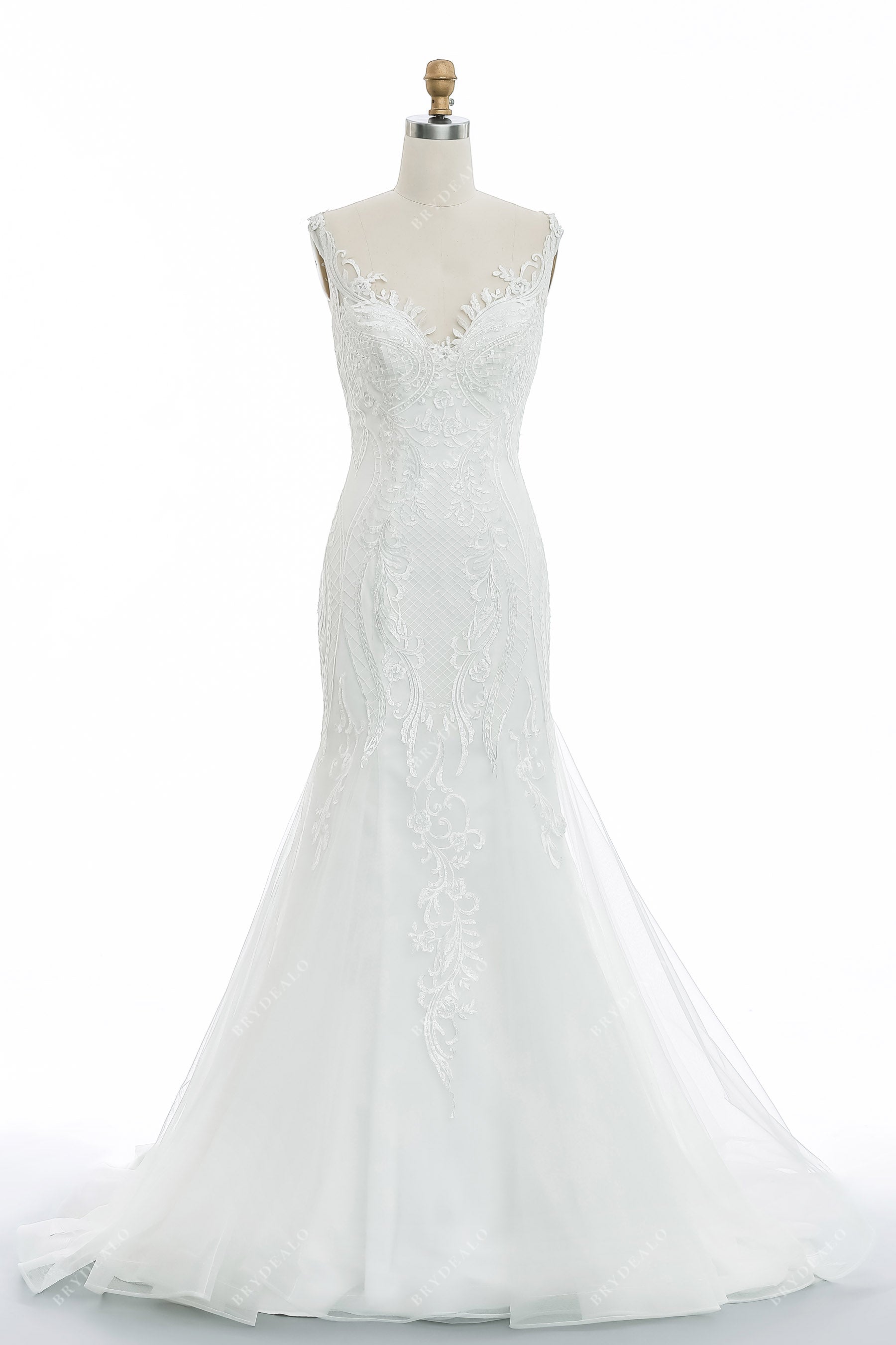 gorgeous lace tulle trumpet bridal gown