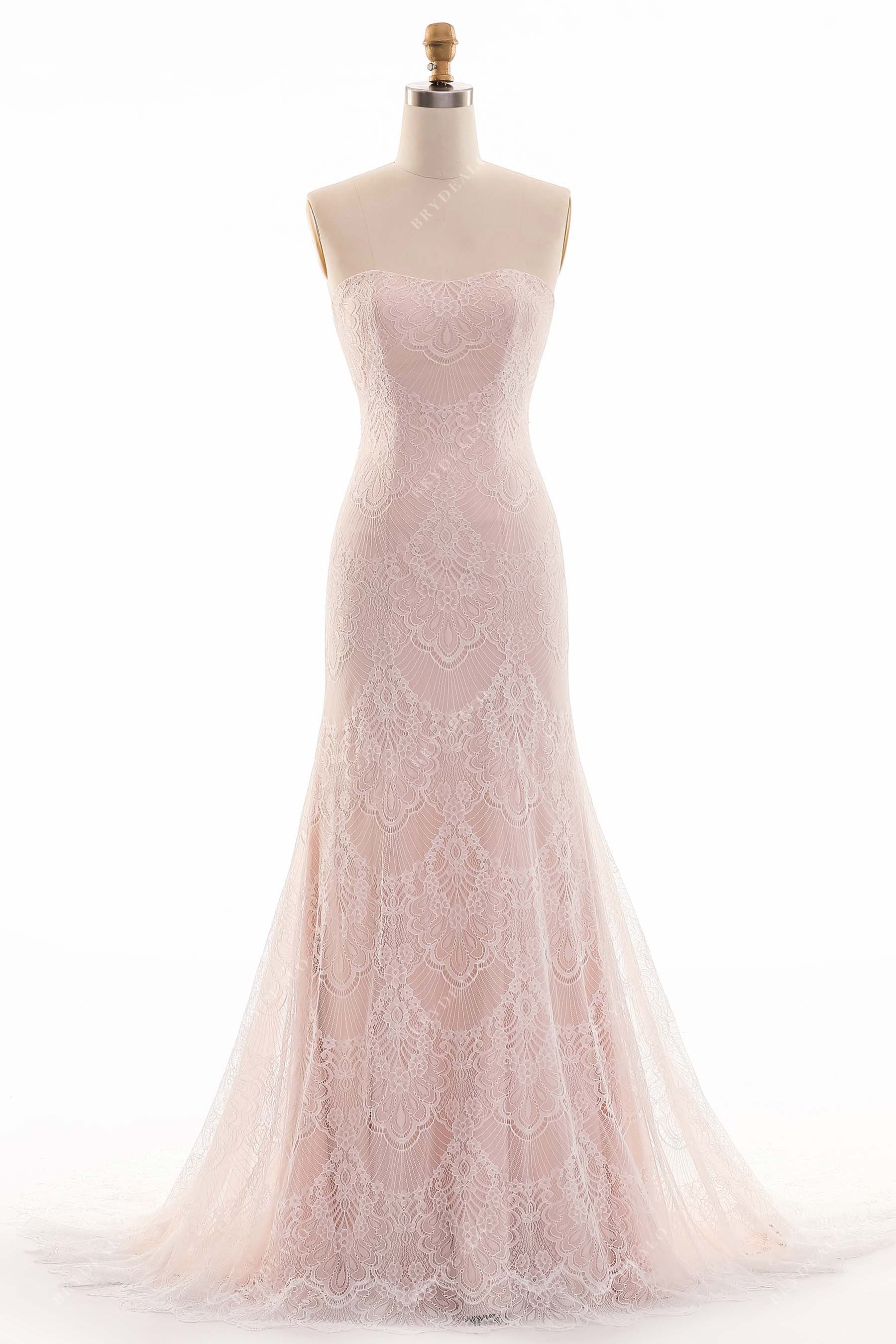 Graceful Sweetheart Lace Summer Wedding Dress