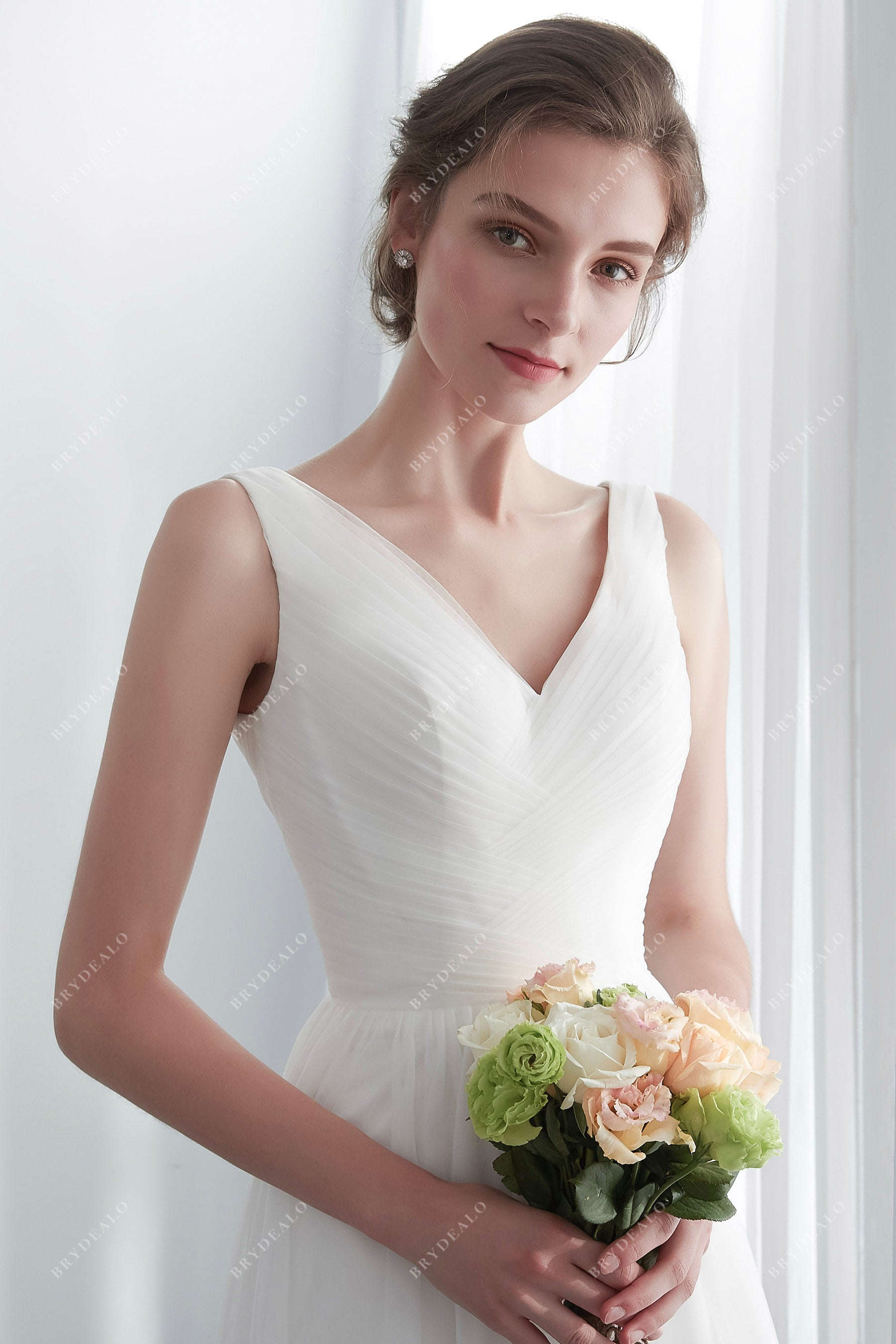 Designer Sleeveless V-neck Pleated Tulle Bridal Gown
