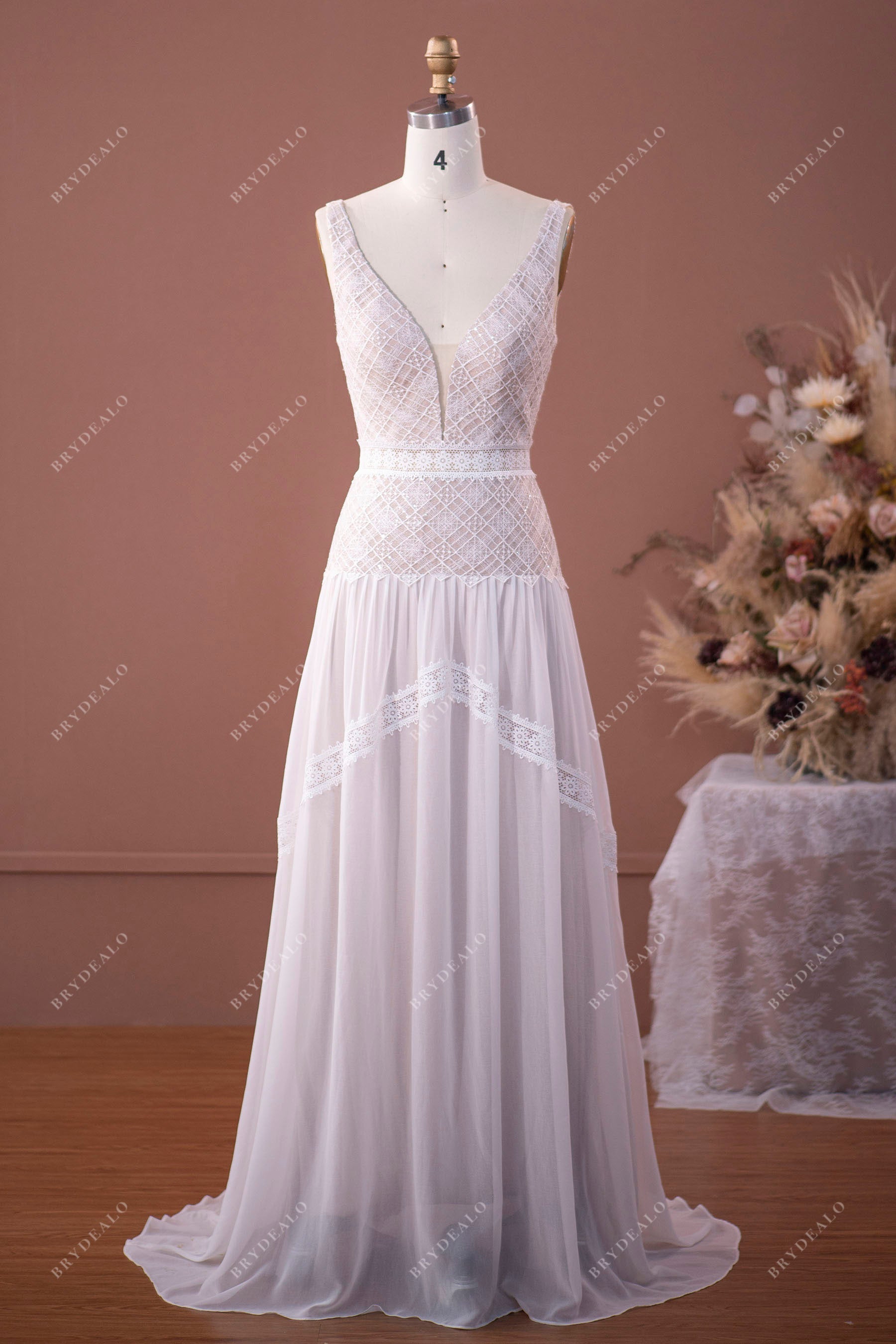 Sexy Lace Plunging Neckline Bohemian Wedding Dress Brydealo Sexy Lace Plunging Neckline Bohemian Wedding Dress Brydealo