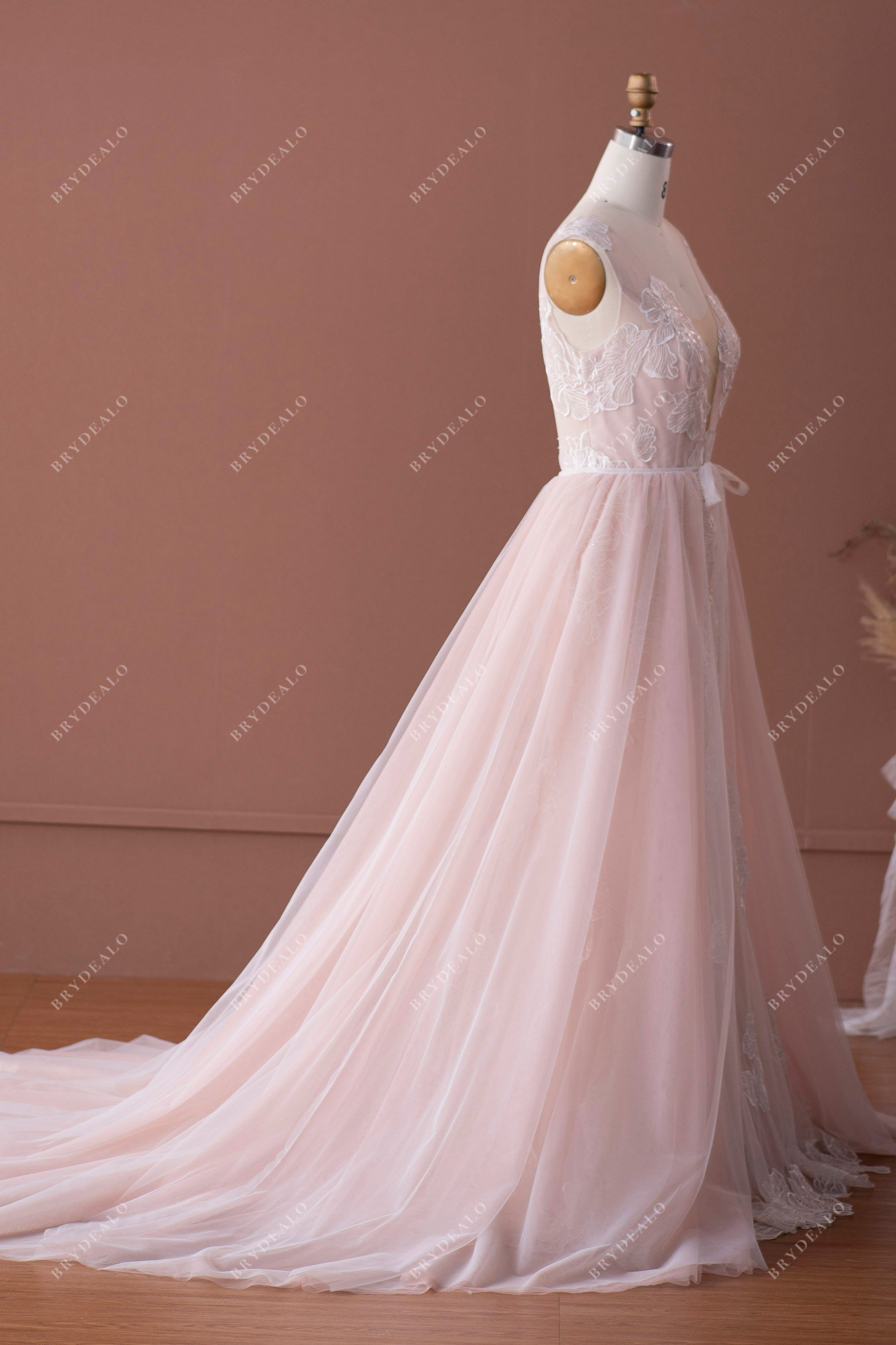 Glamorous Modern Wedding Dress: Sequined Flower Lace, Detachable Overskirt Brydealo Glamorous Modern Wedding Dress: Sequined Flower Lace, Detachable Overskirt Brydealo