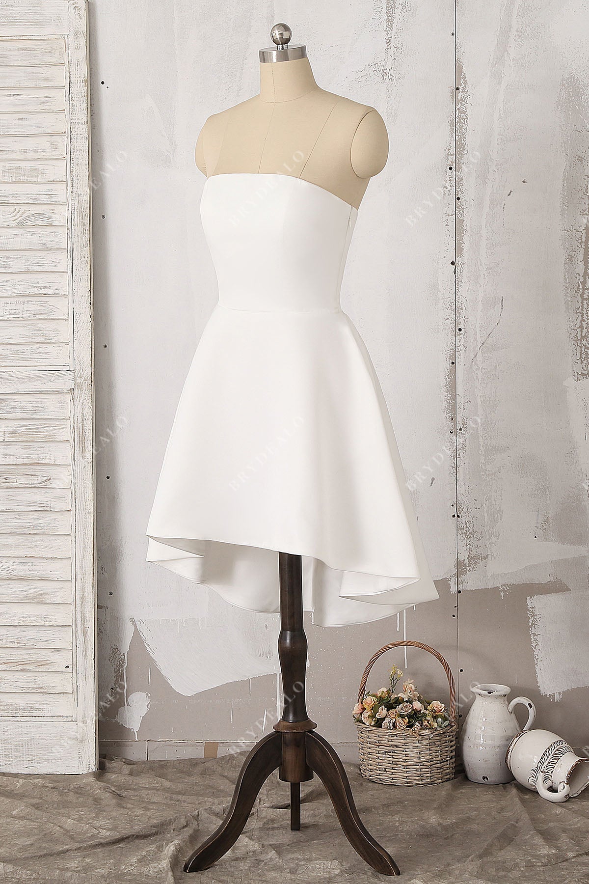 best simple strapless short bridal shower gown