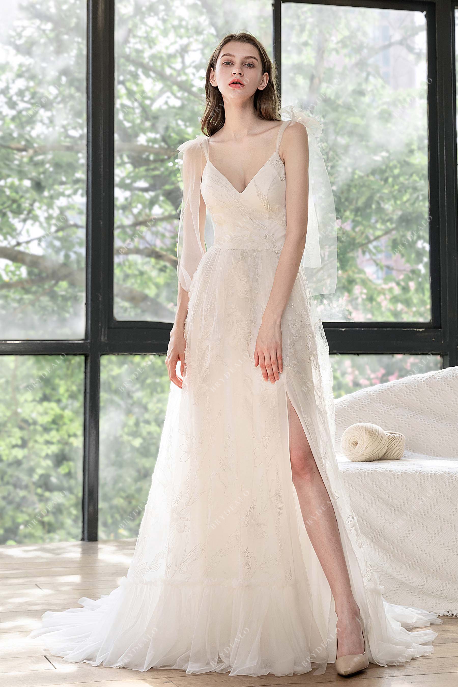 High Slit Lace Beach Ruffled A-line V-neck Wedding Dress High Slit Lace Beach Ruffled A-line V-neck Wedding Dress