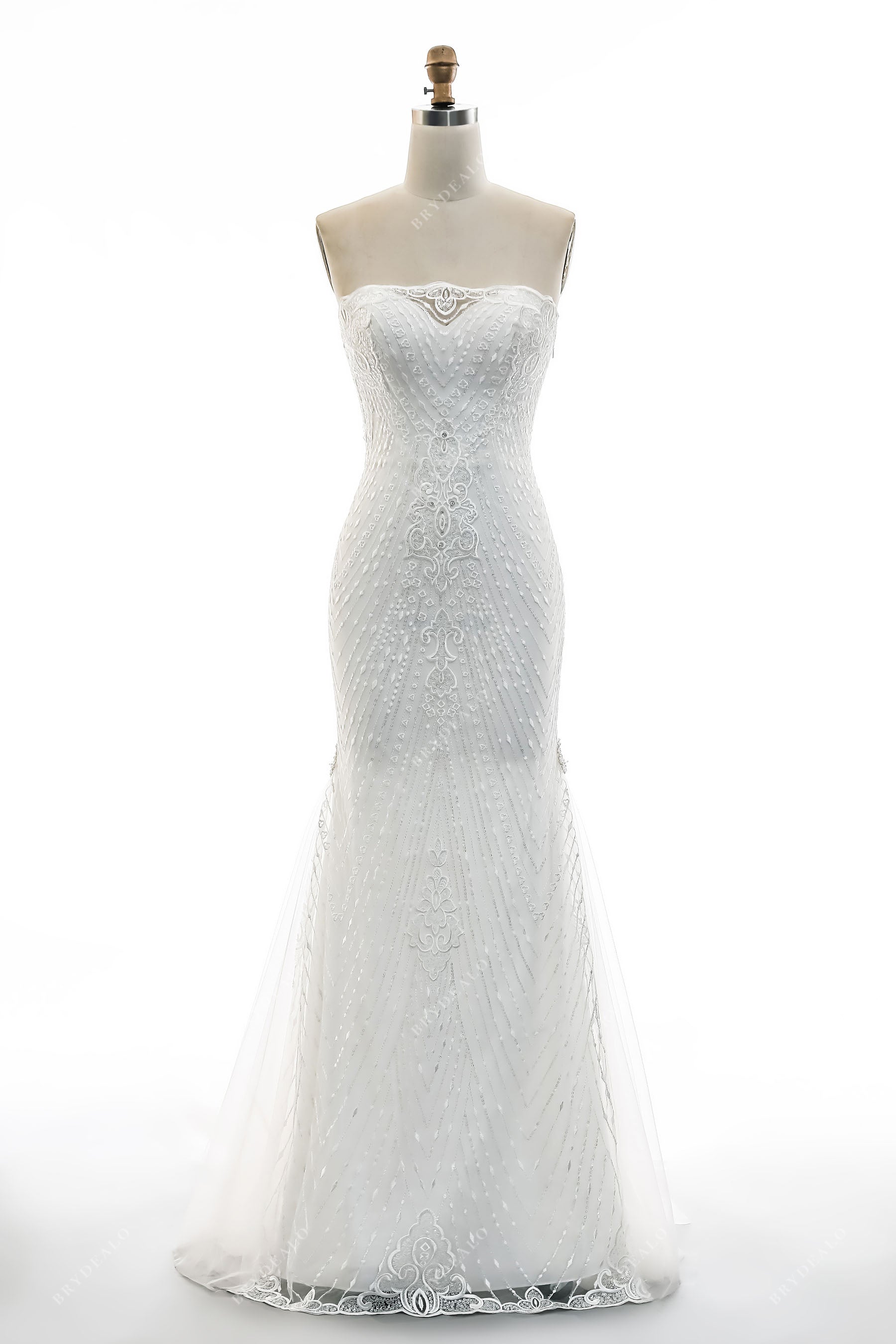 Strapless Beaded Lace Fishtail Outdoor Wedding Dress