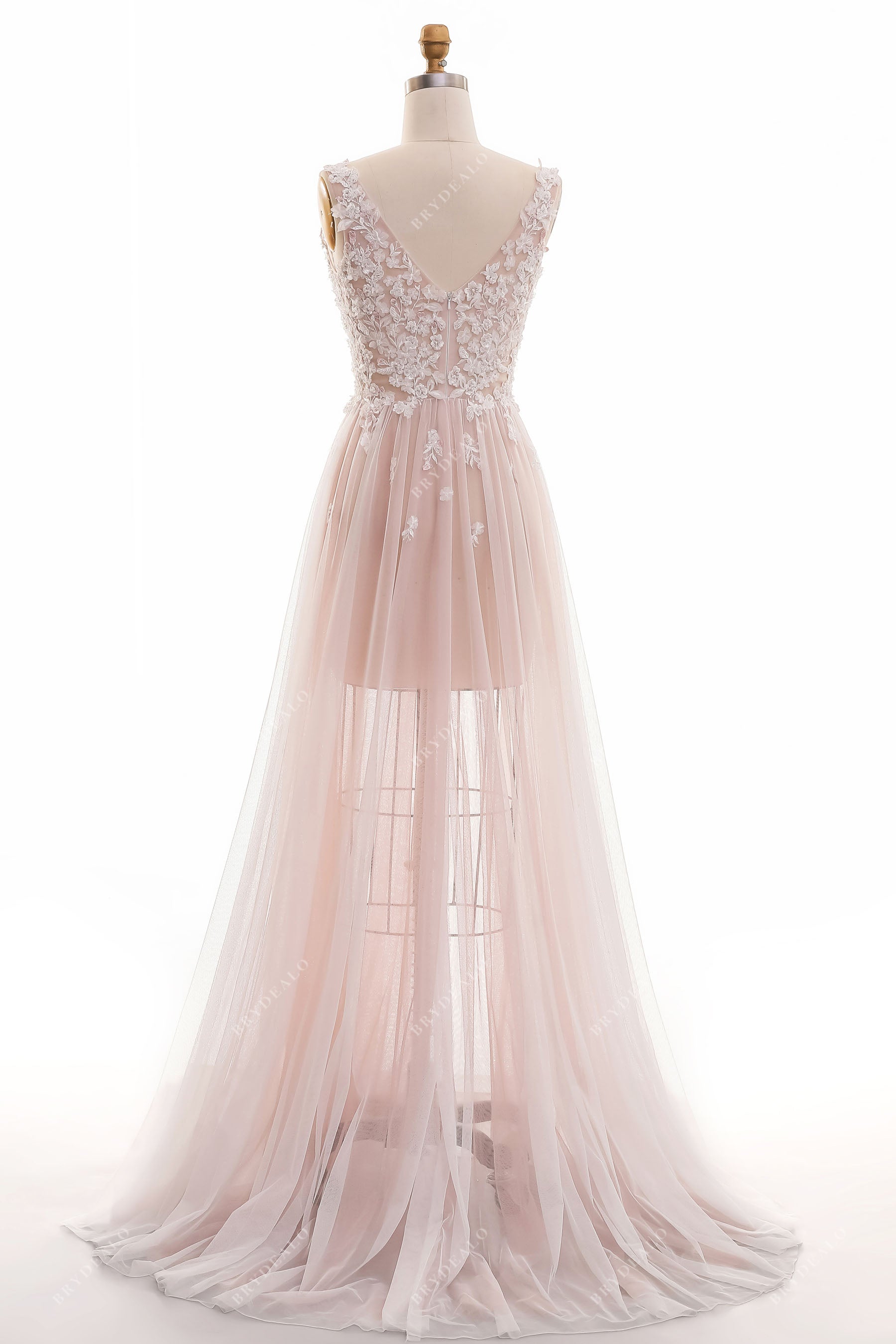 V-back Beaded Lace Colored Sweep Train Wedding Dress
