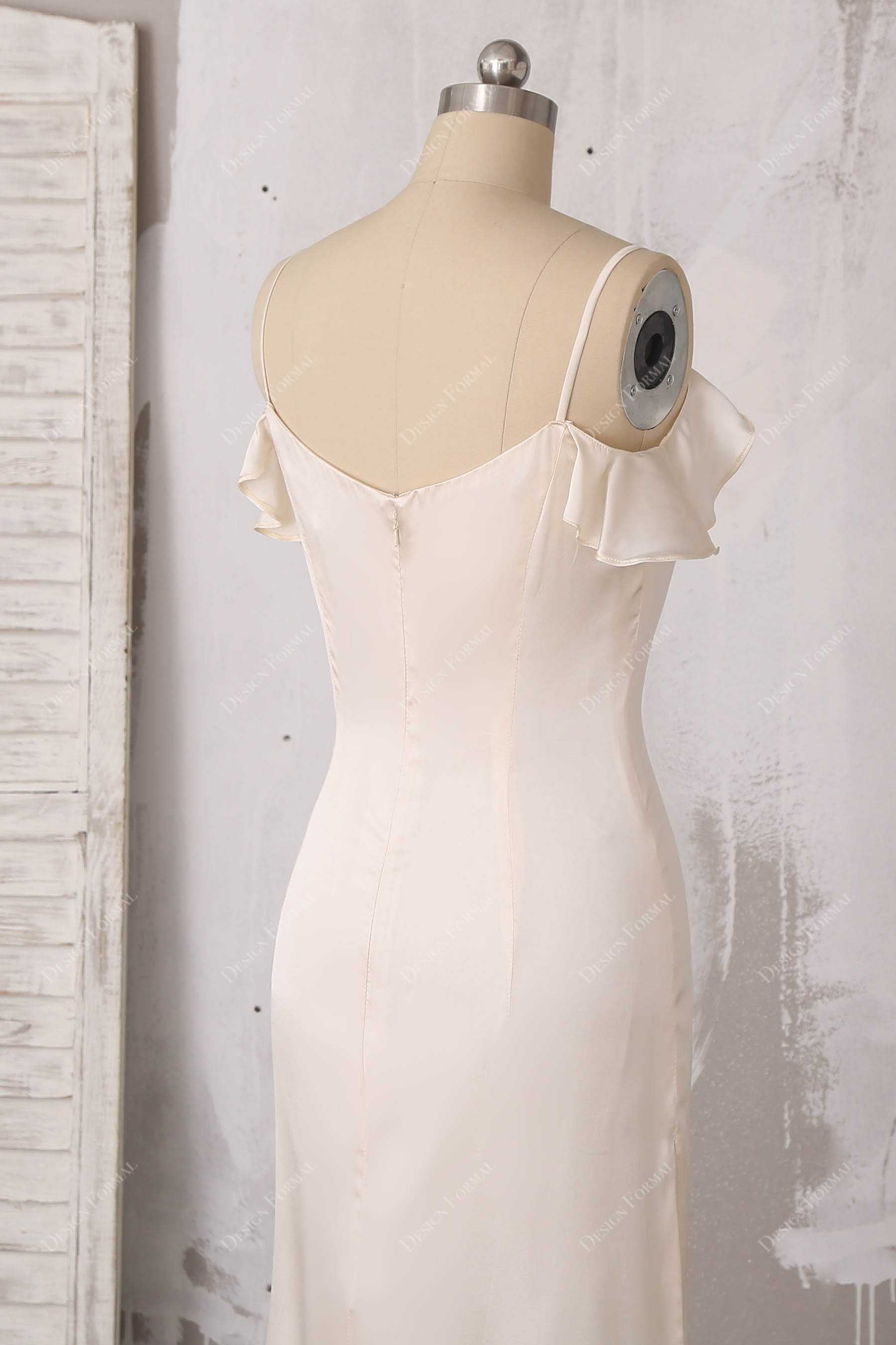 V-back thin straps dress