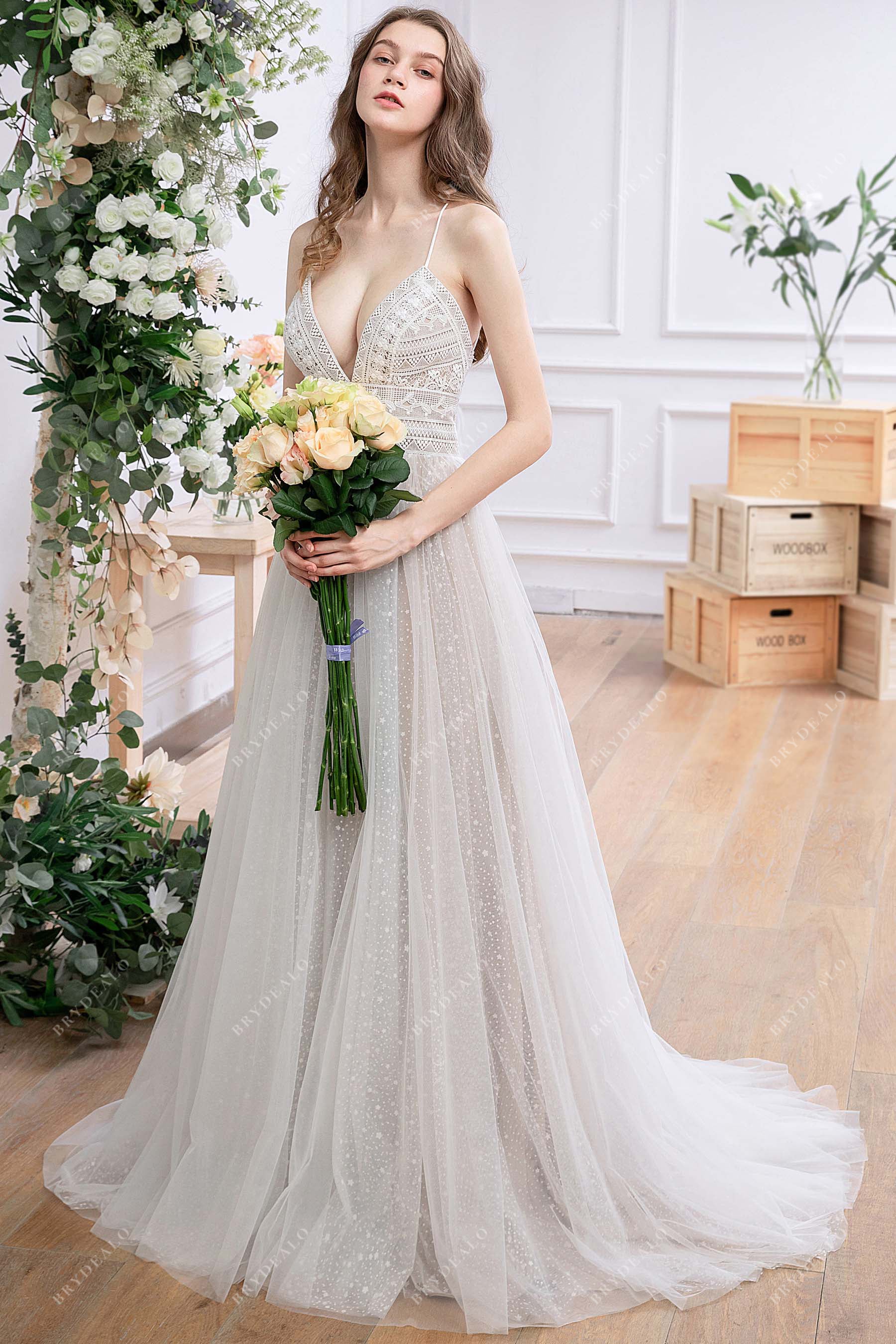 Bohemian Lace Tulle Spaghetti Straps Wedding Dress