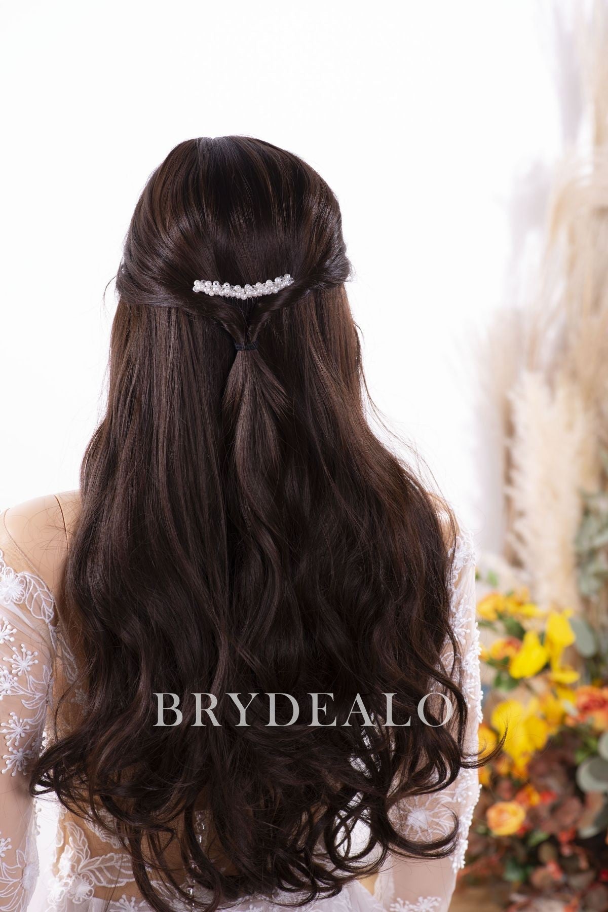 Glamorous Linear Pearls Bridal Hair Comb