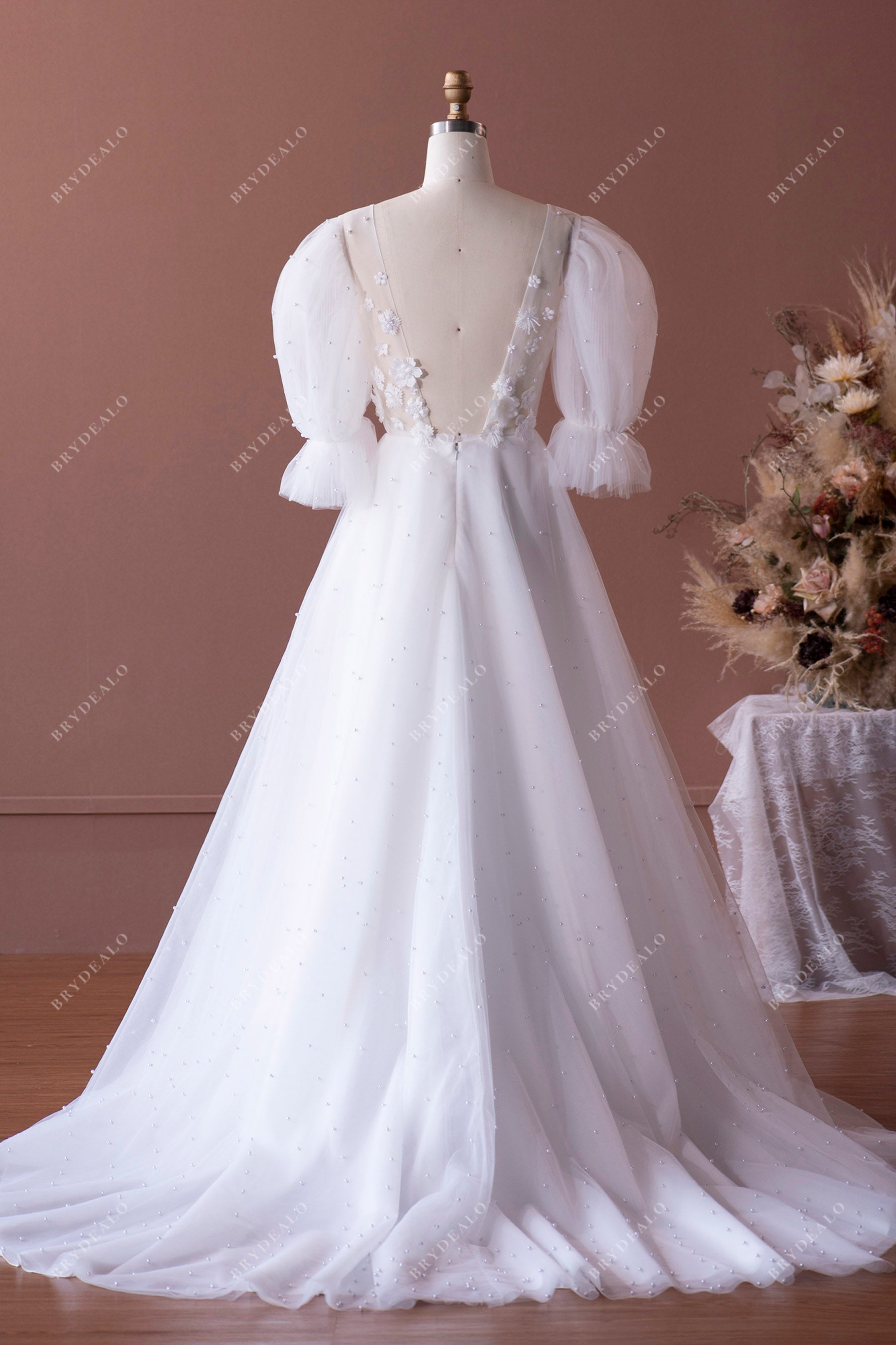 court train ball gown A-line tulle bridal gown