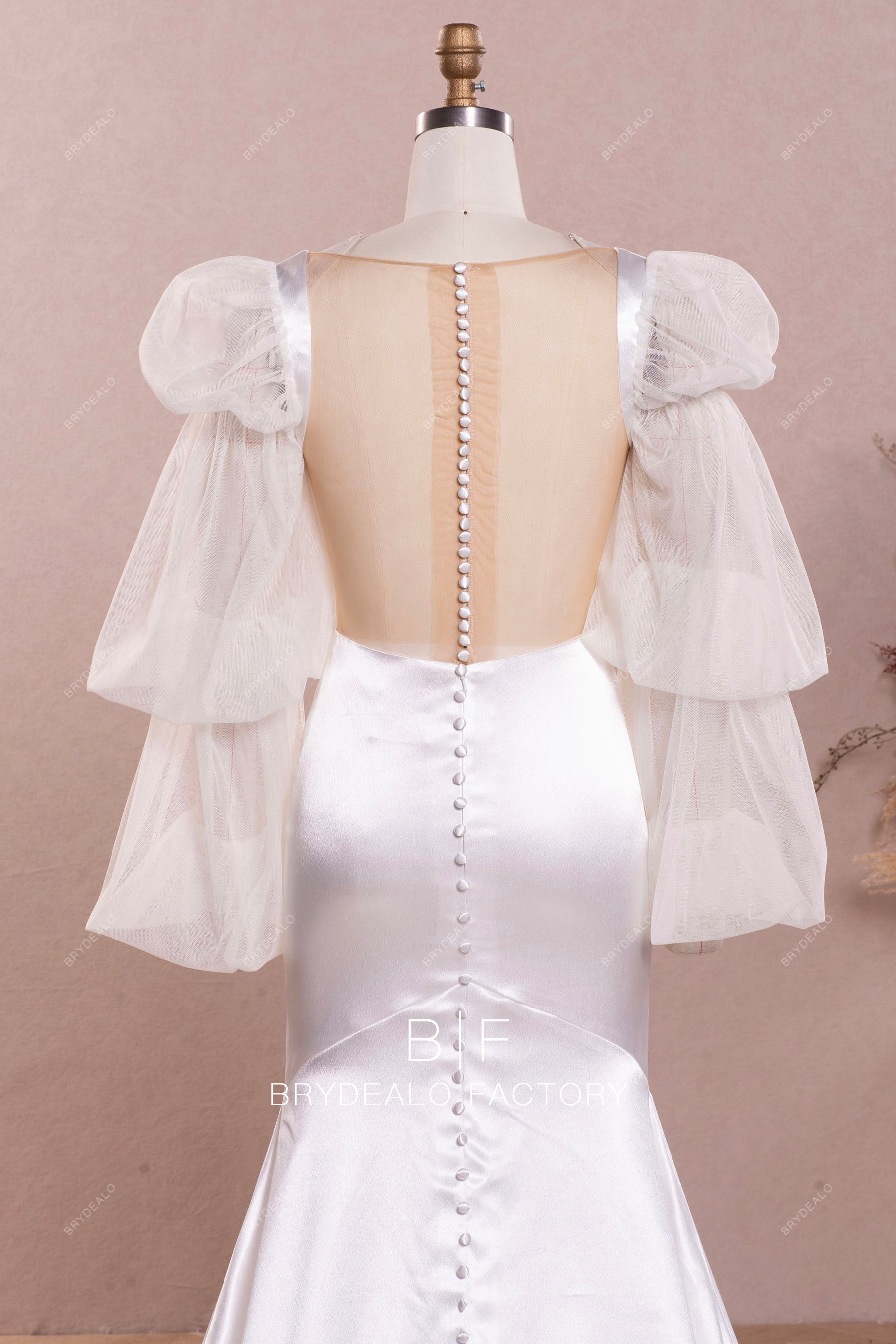 buttoned sheer back fashion wedding dress