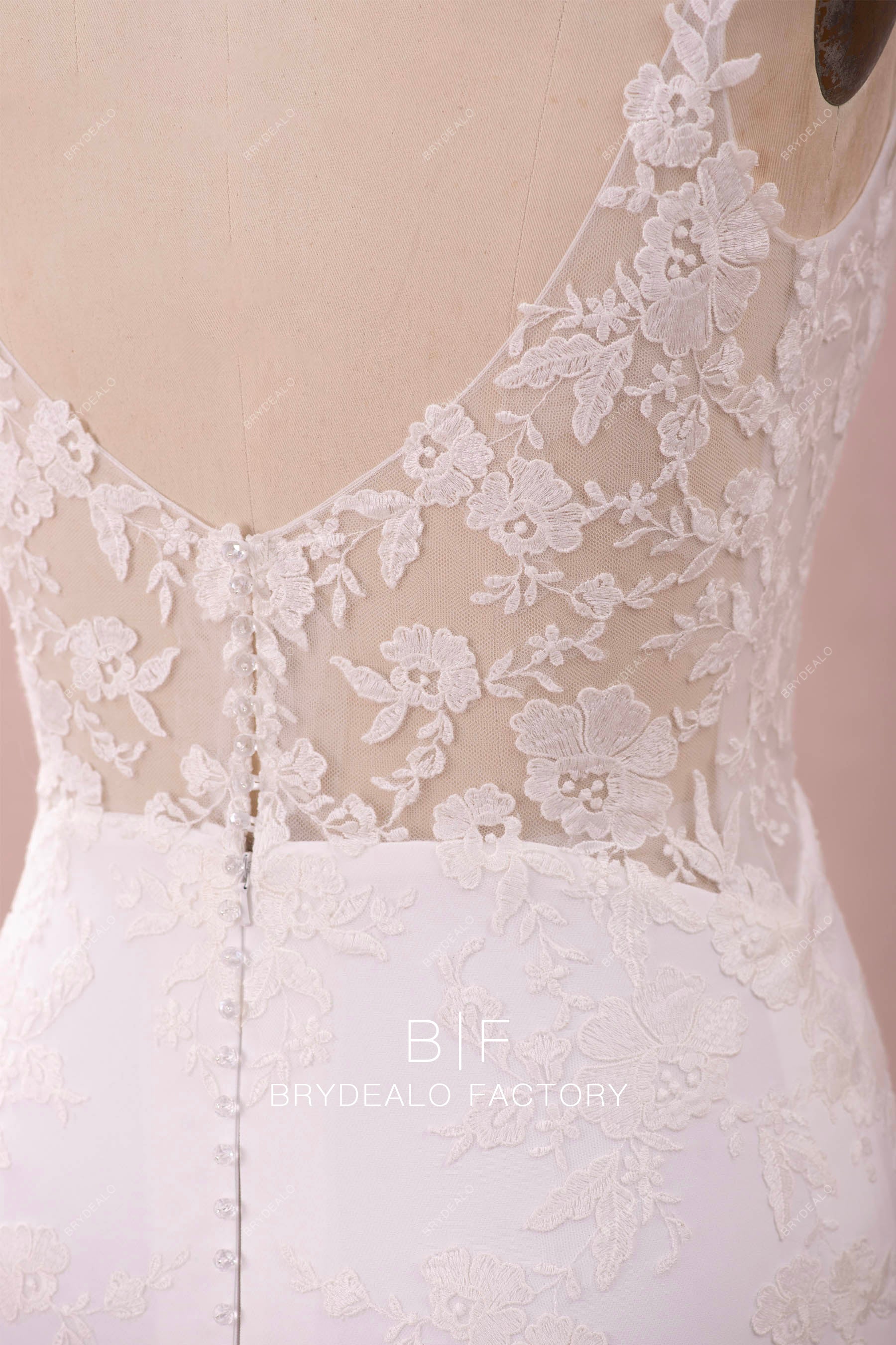 crystal buttoned  V-back bridal dress