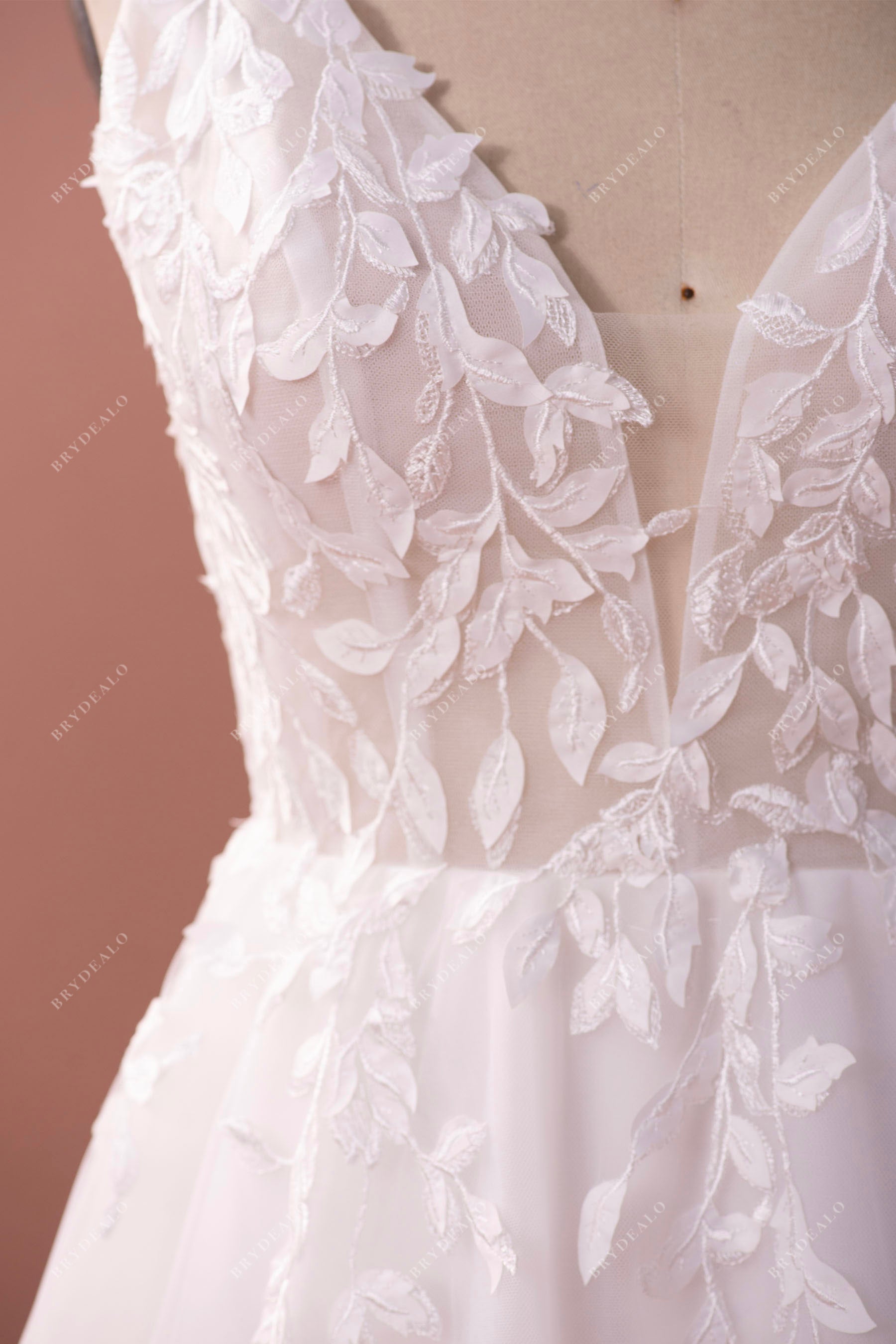 deep V-neck lace tulle spring wedding dress