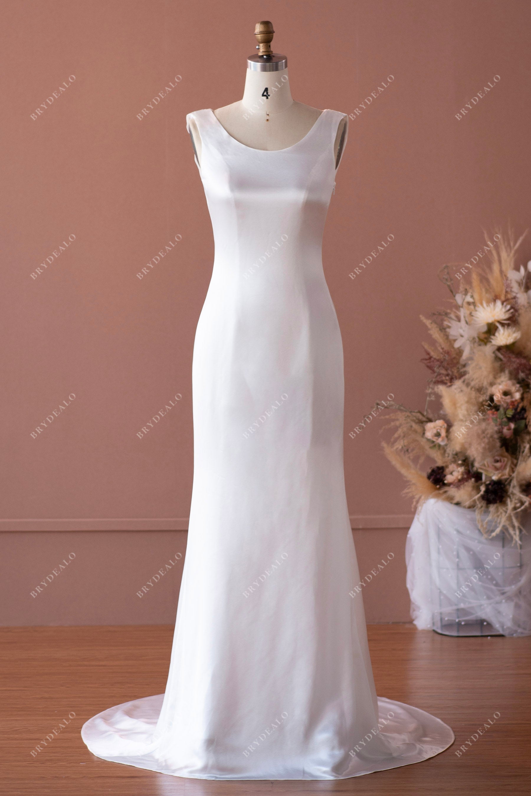 Sleeveless Simple Satin Mermaid Bridal Gown